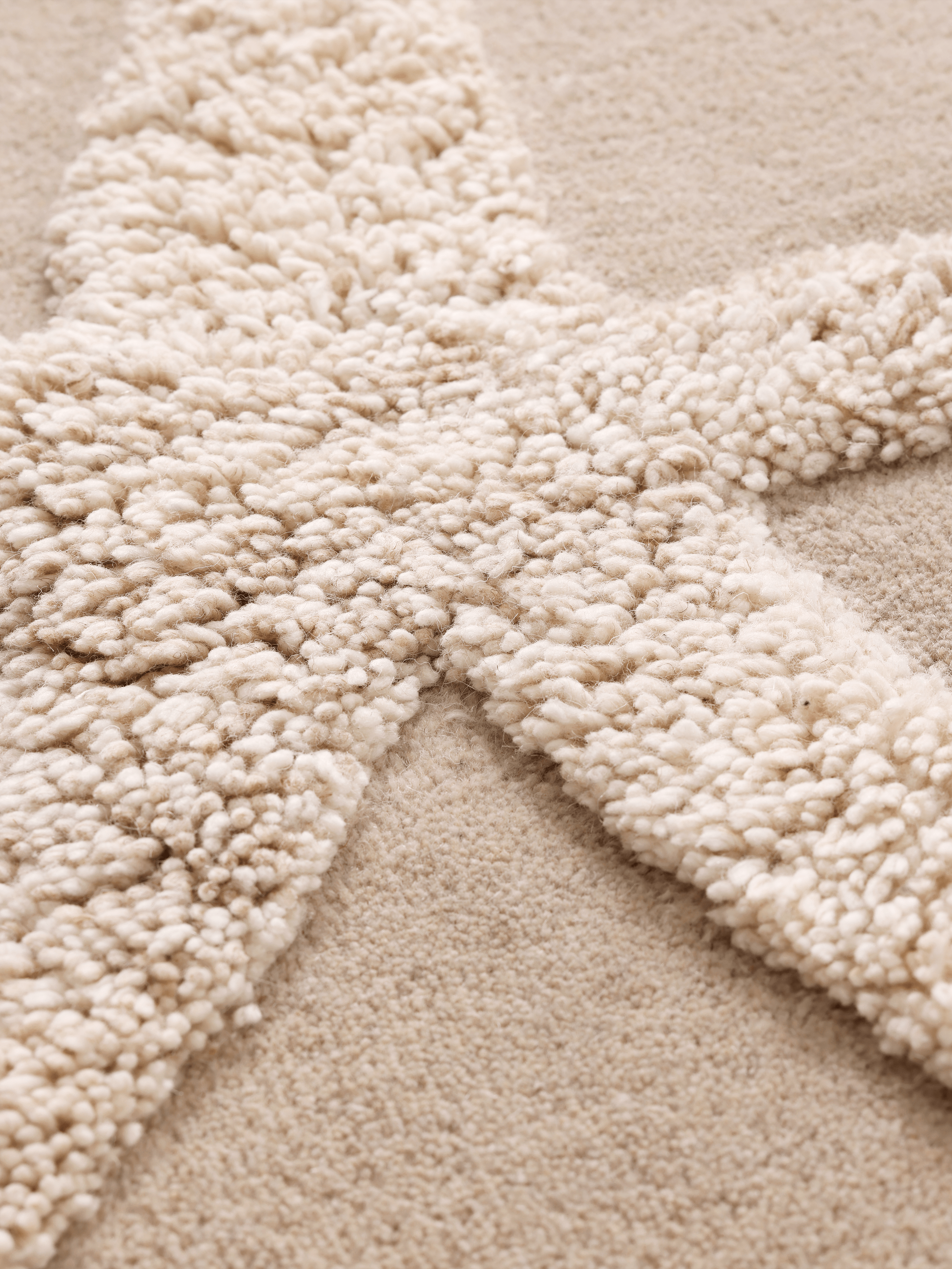 Teppich KOVE beige