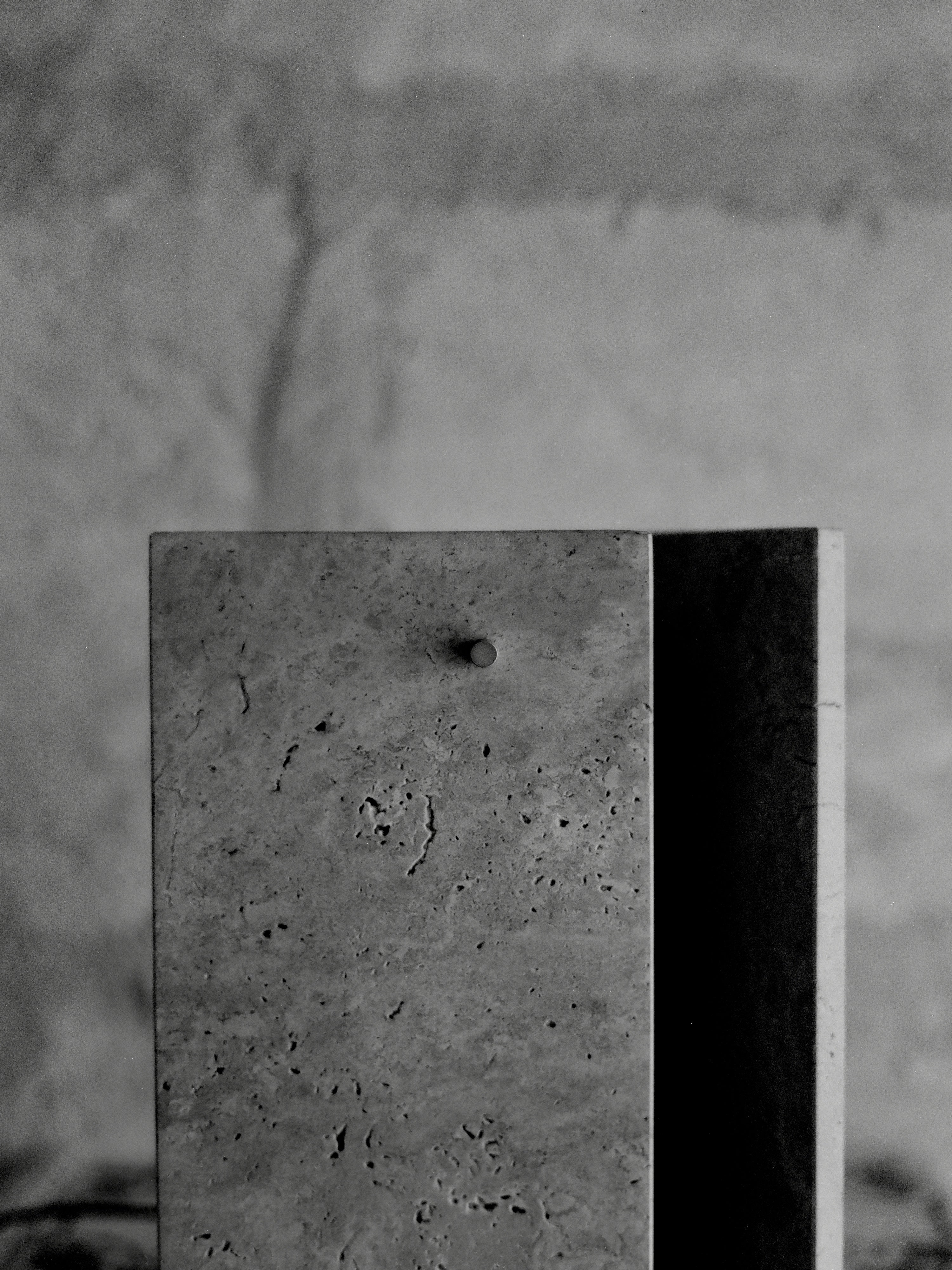 OESTE travertine table lamp