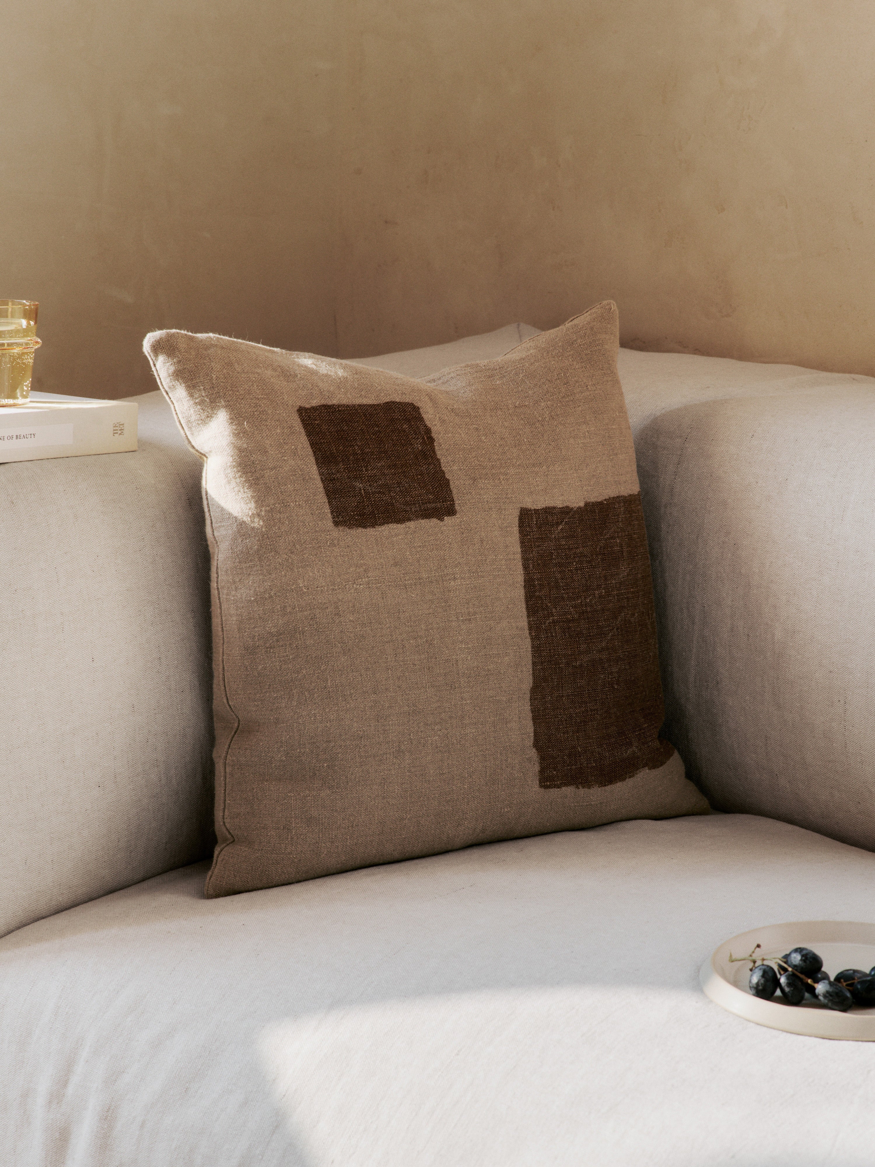 Dekokissen OLEO beige mit braun