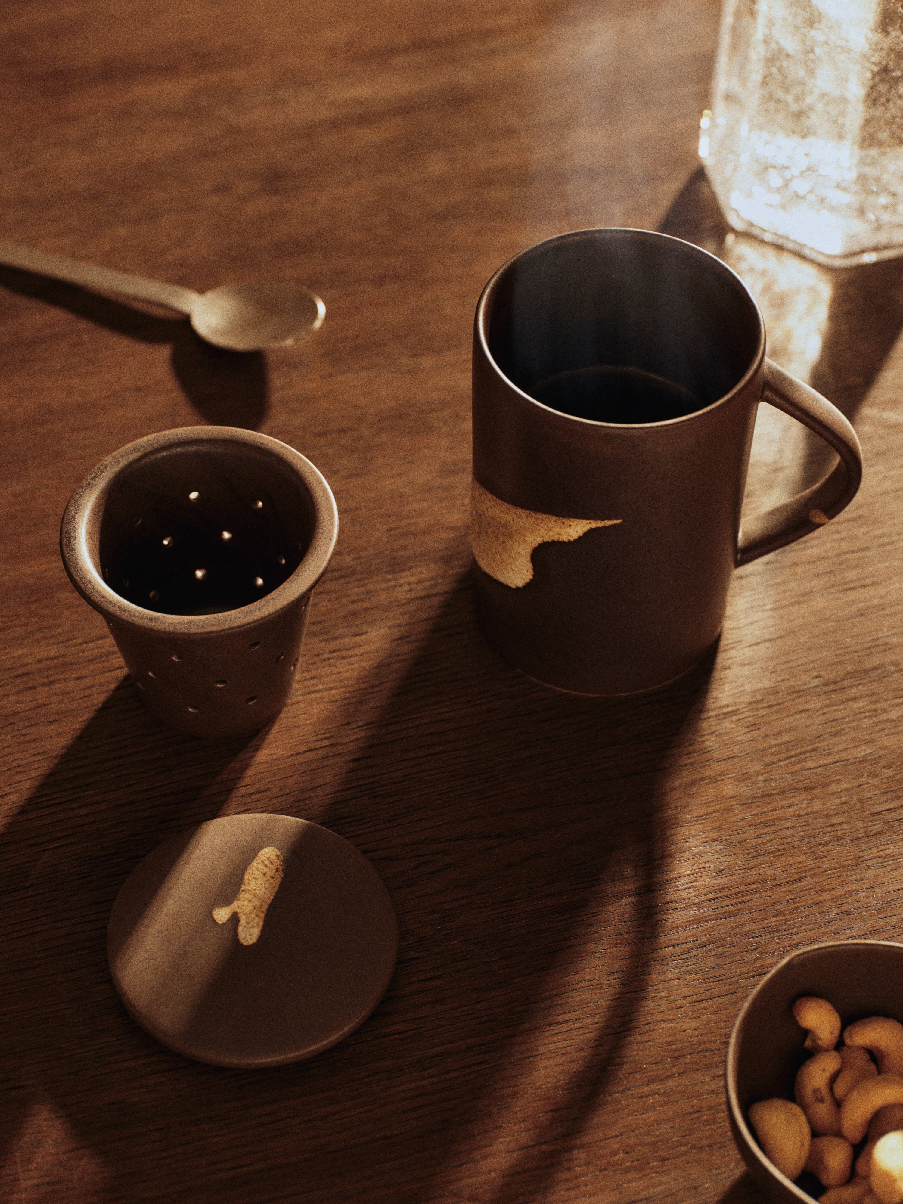 KOYO Dark Brown Mug with Lid