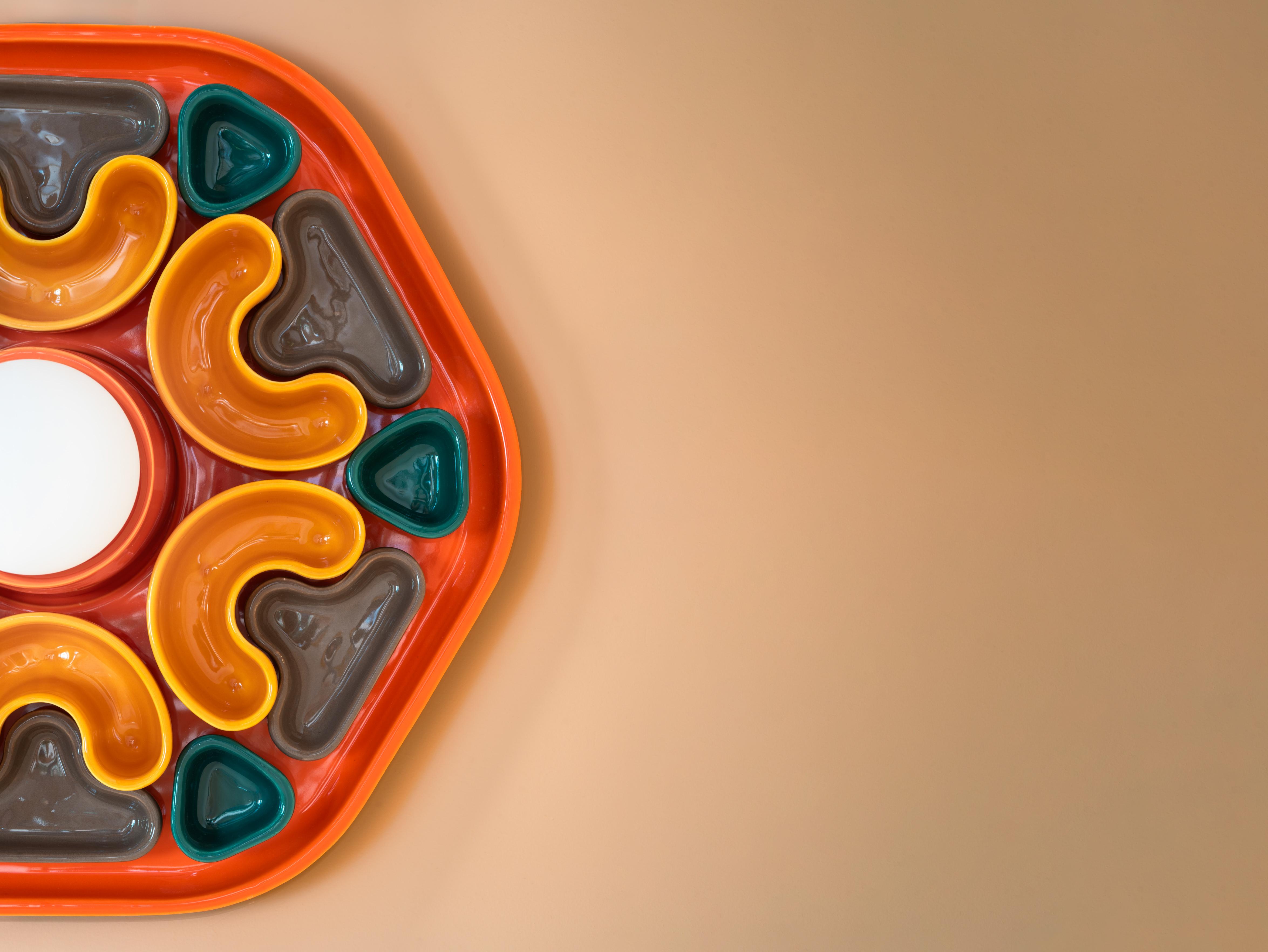 Wandleuchte aus Keramik PHYTIA orange mit Gelb, Braun und Grün