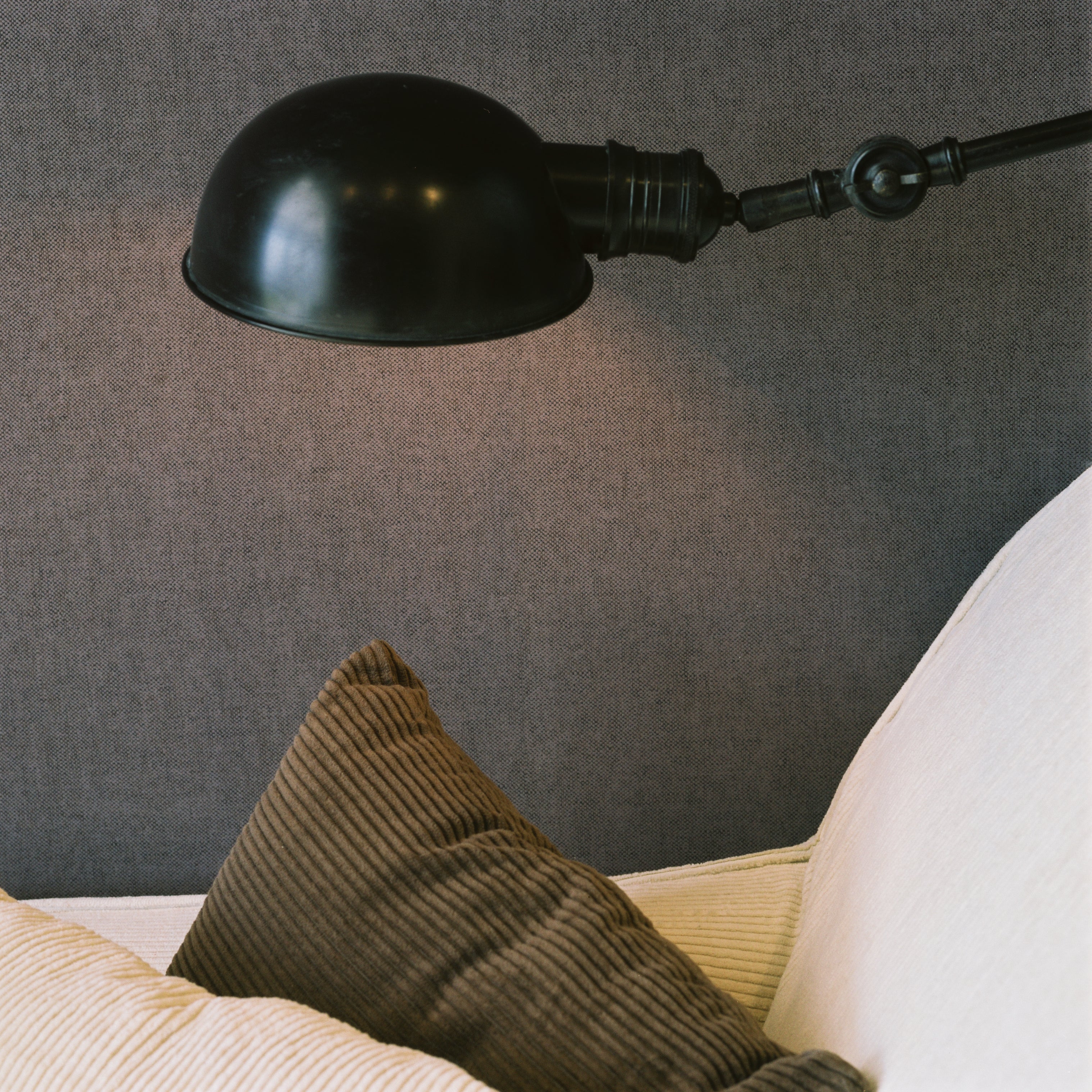 Structural wallpaper resembling canvas LIN khaki