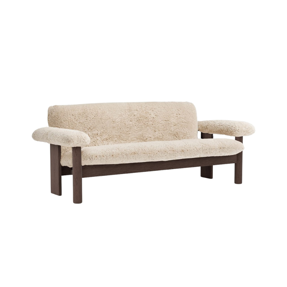 Sofa BRASILIA skóra owcza z ciemną dębową podstawą