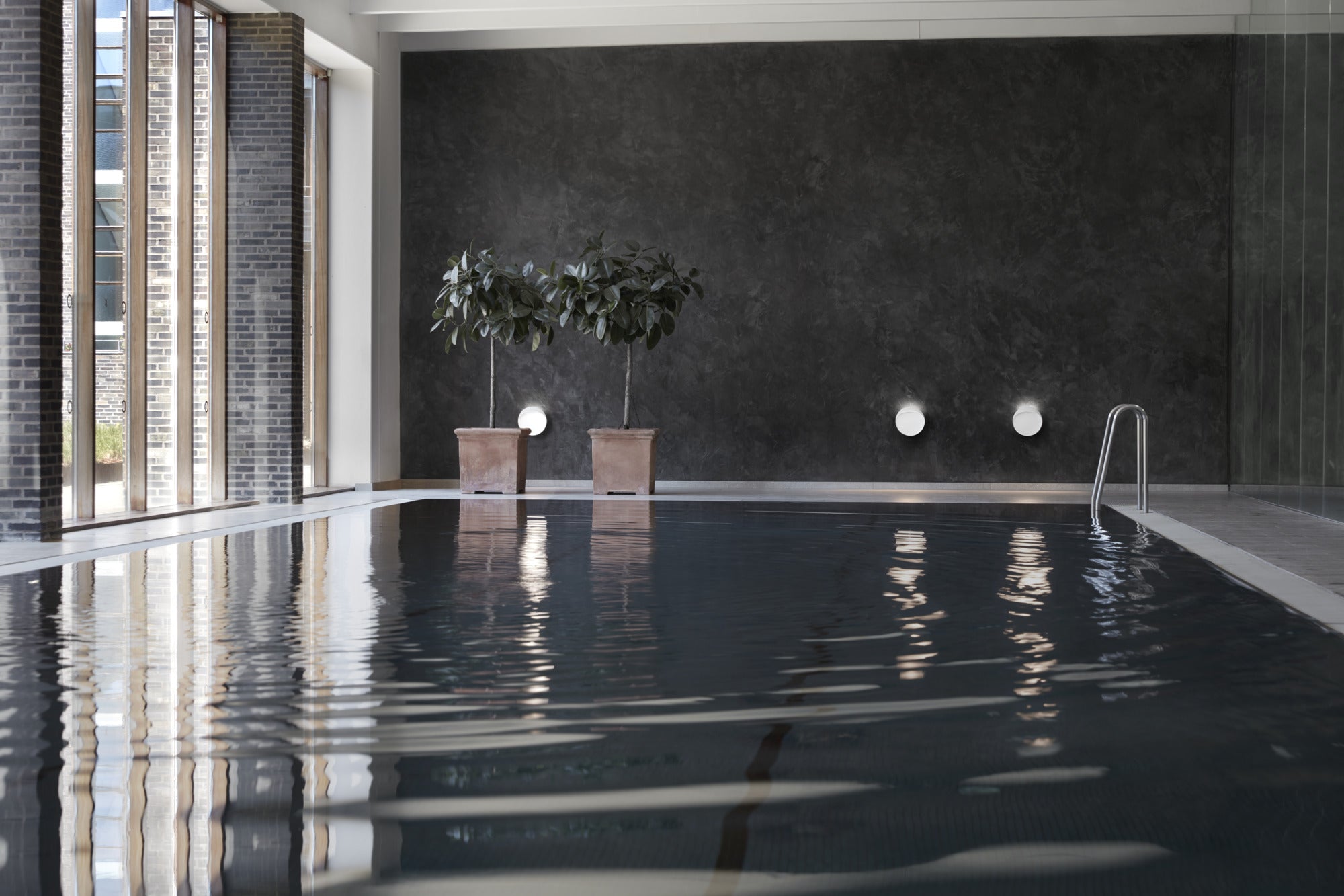 FLINDT aluminum wall lamp