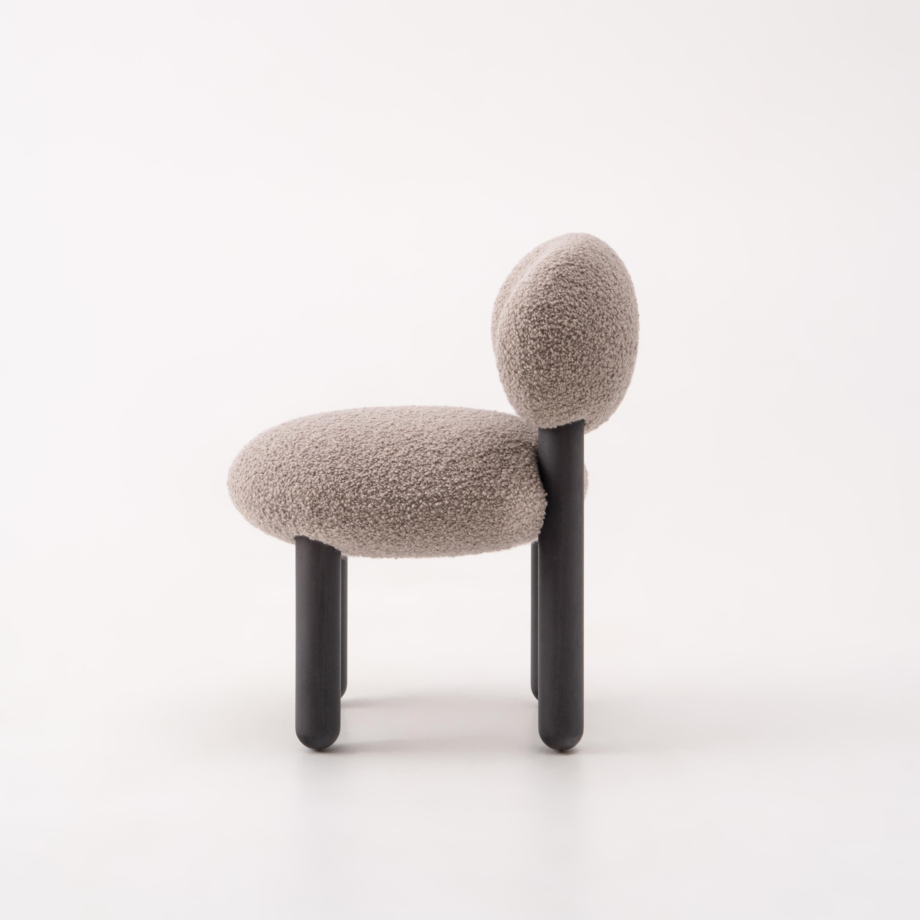 FLOCK CS2 upholstered chair with wooden base