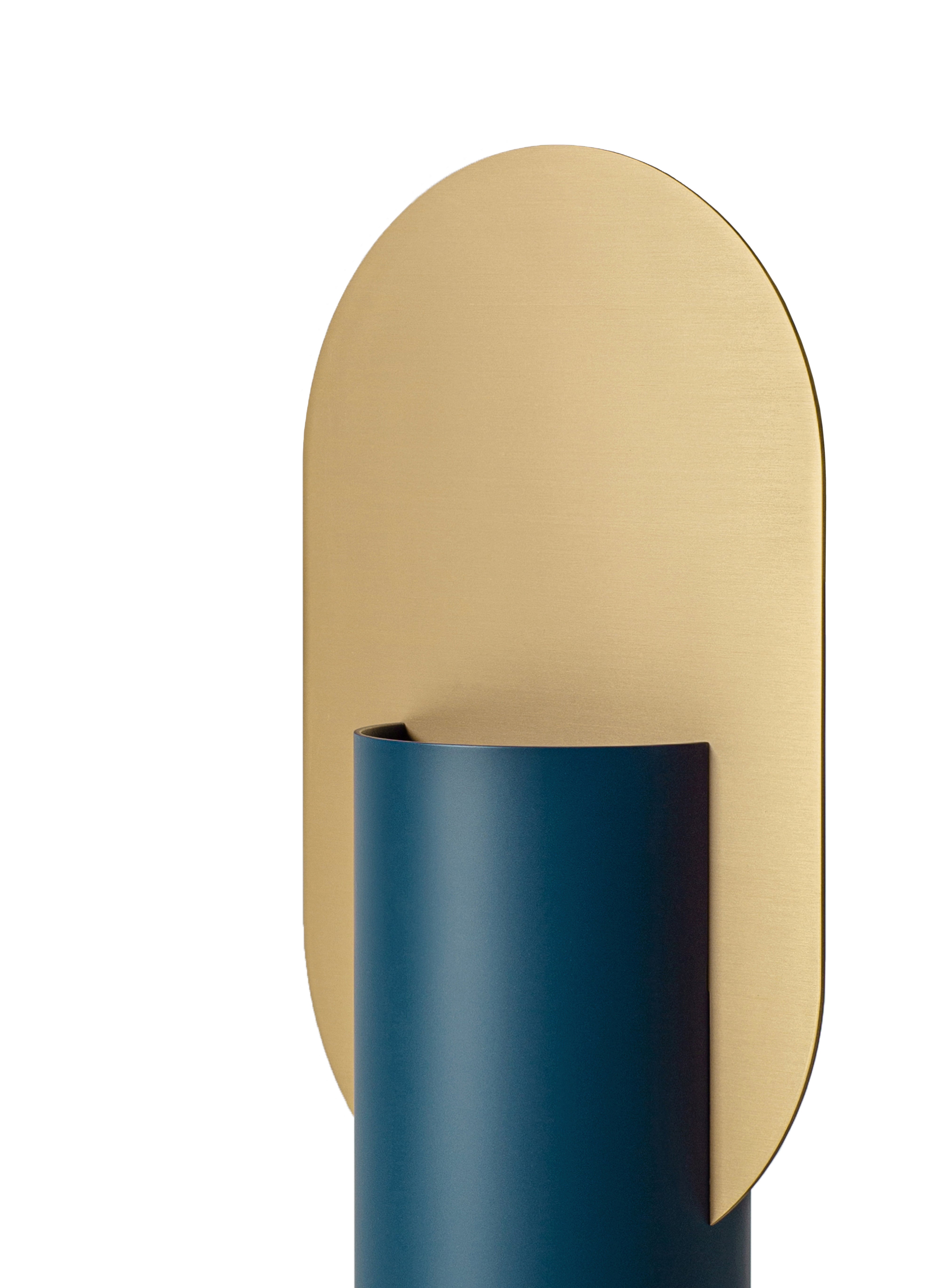GENKE Blue Vase with Brass