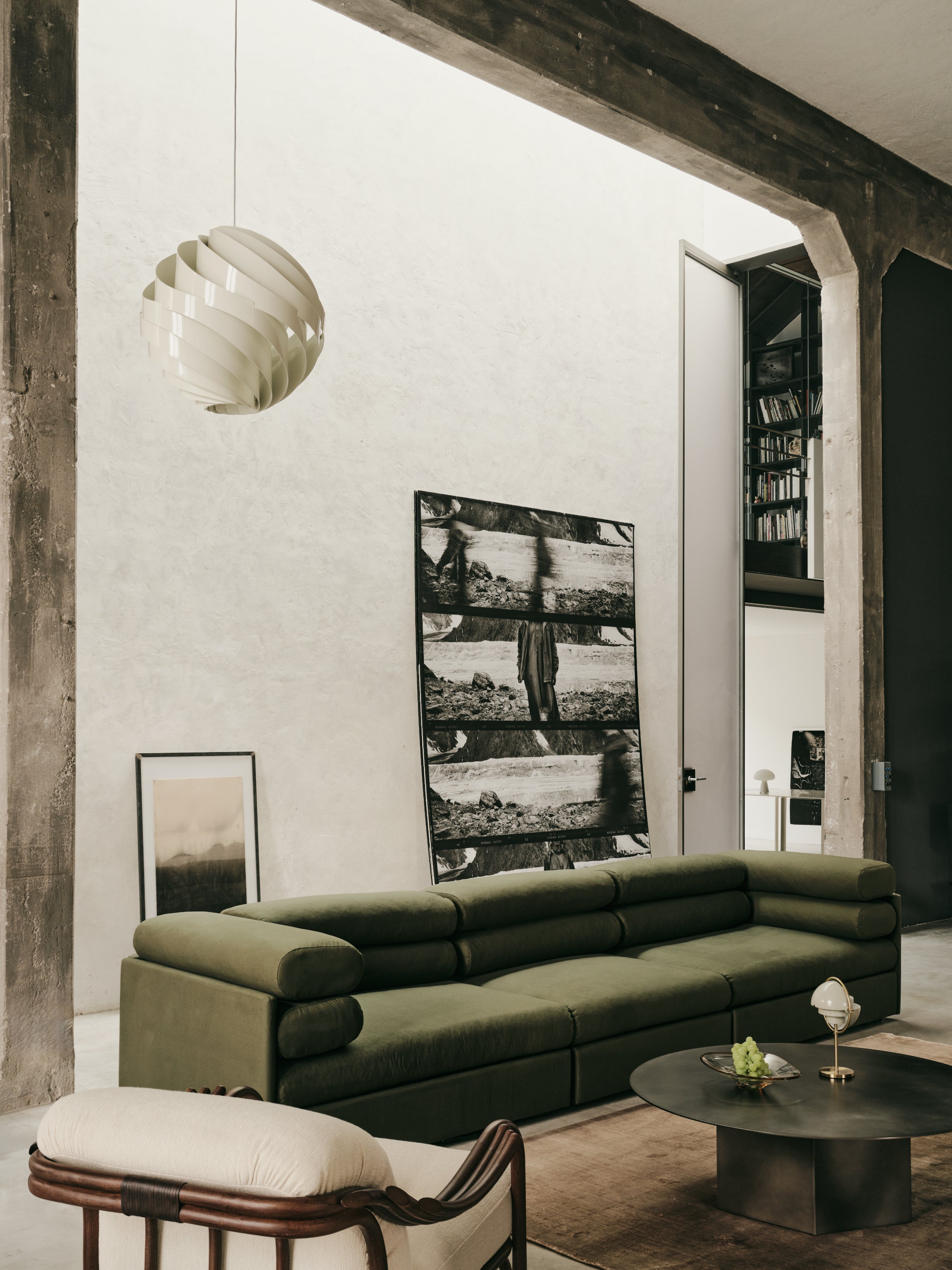 Upholstered 4-Person Sofa ELOGIO