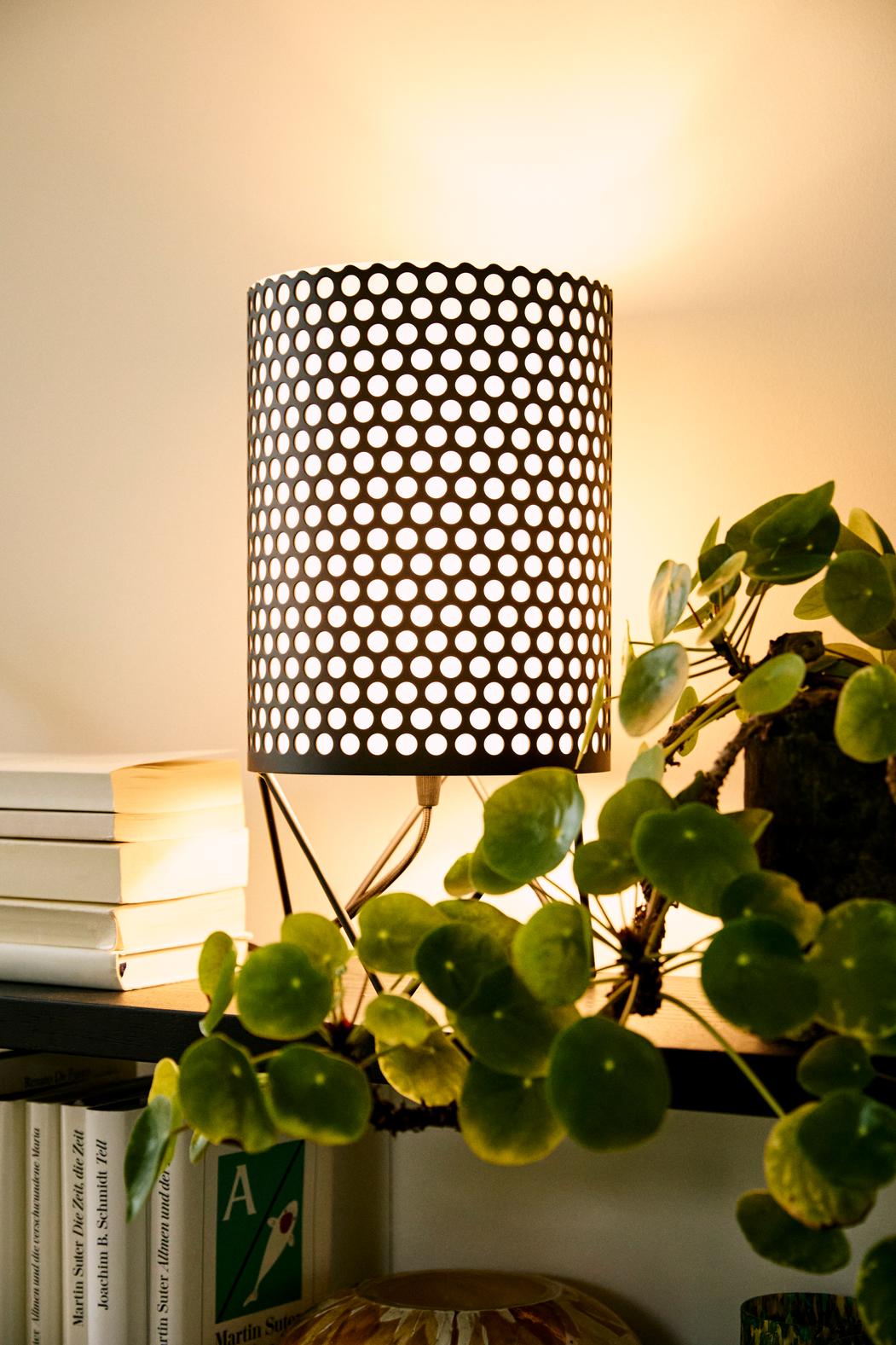 ABC table lamp white