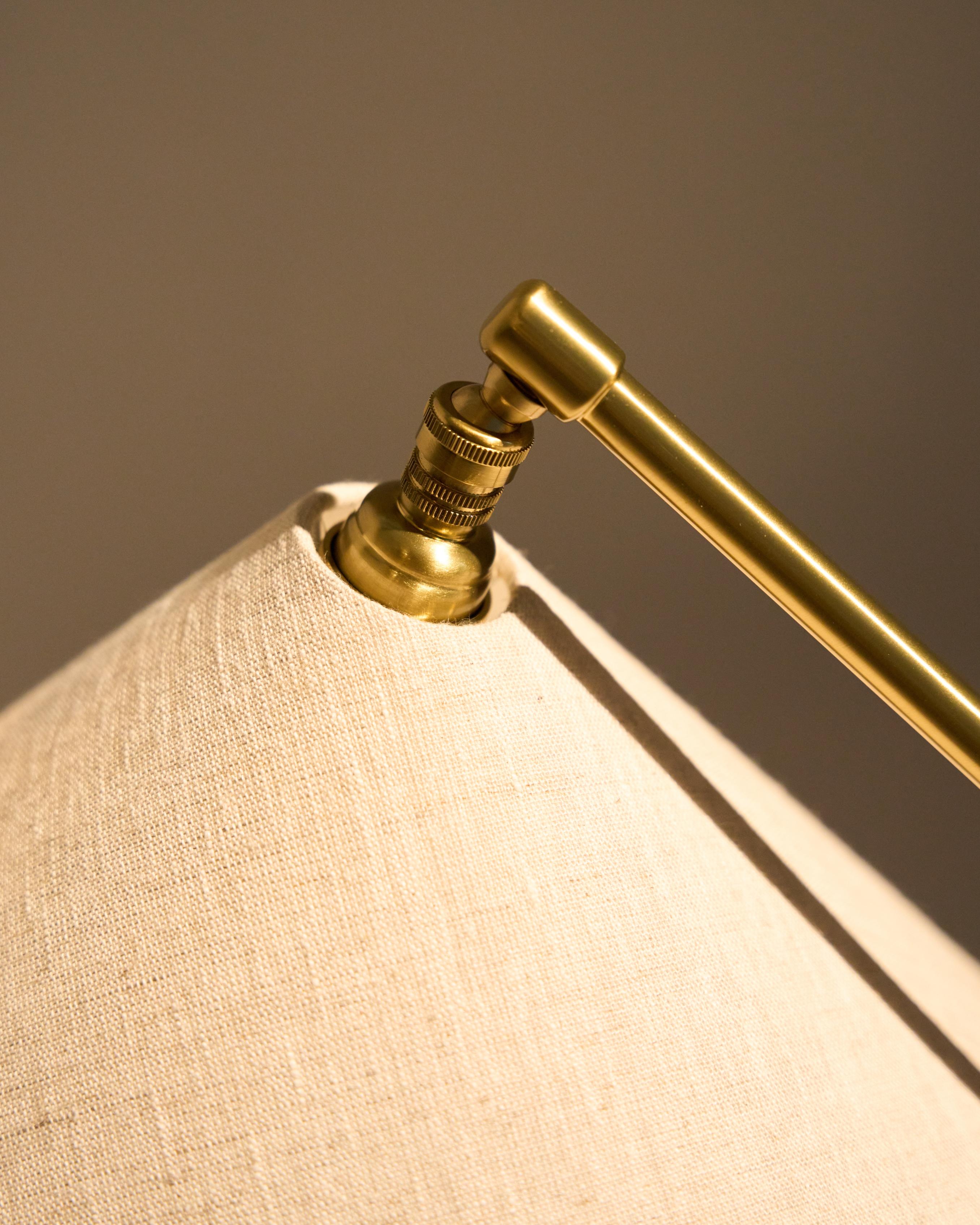 GRÄSHOPPA Table Lamp in Brass and Canvas