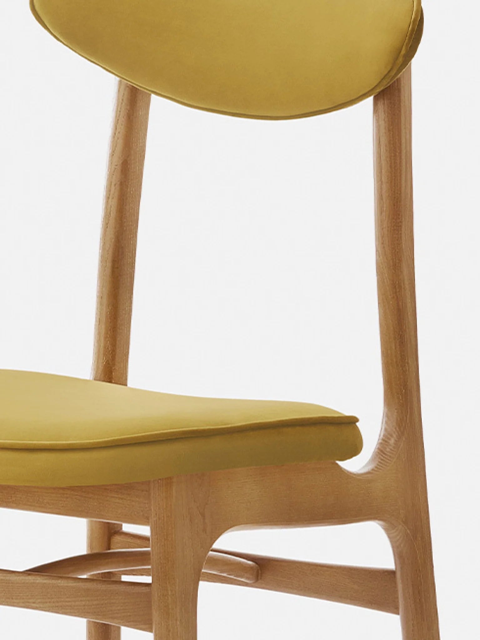 Chair 200-190 yellow in the Shine Velvet Mustard fabric