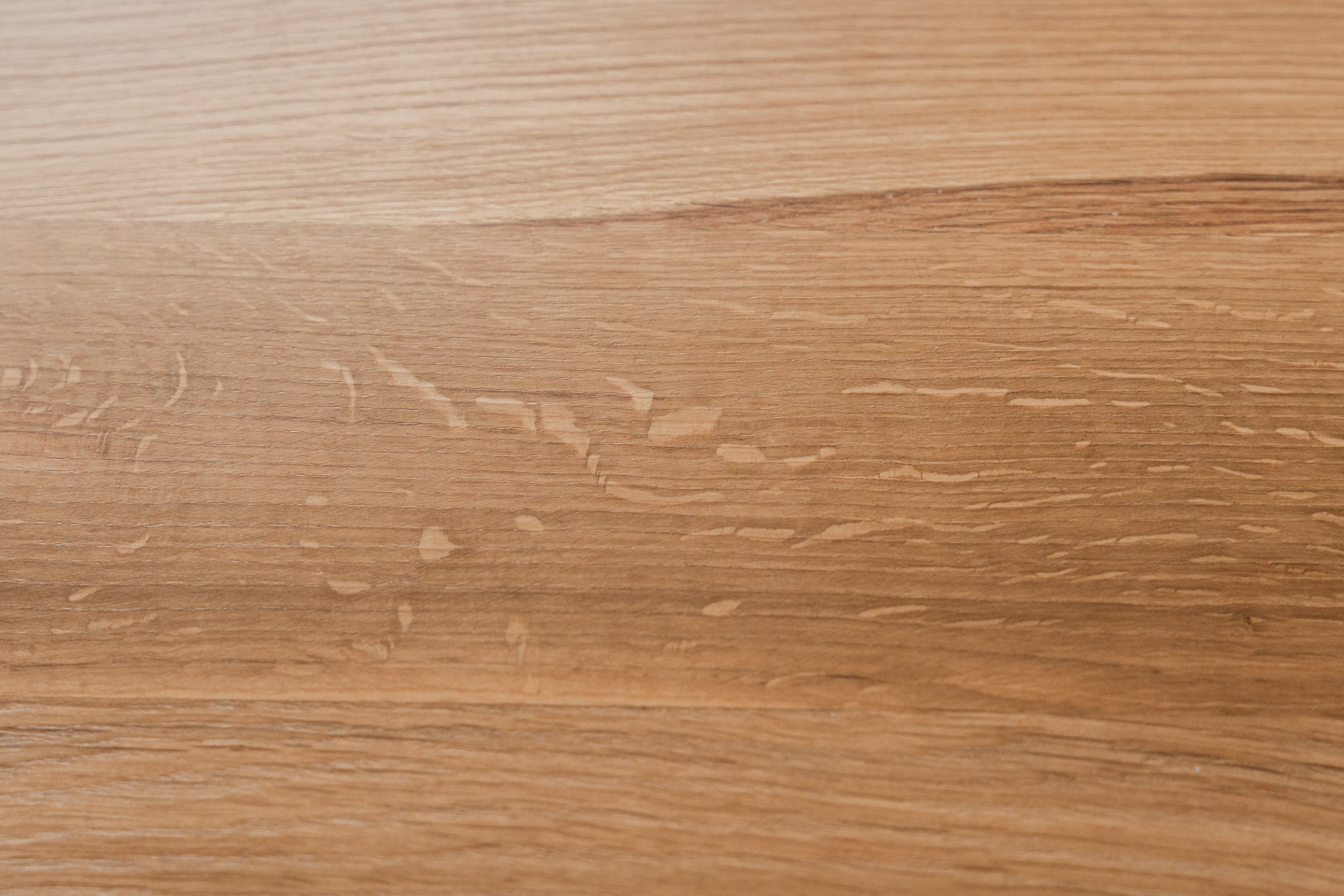 CARRIE Round Oak Side Table