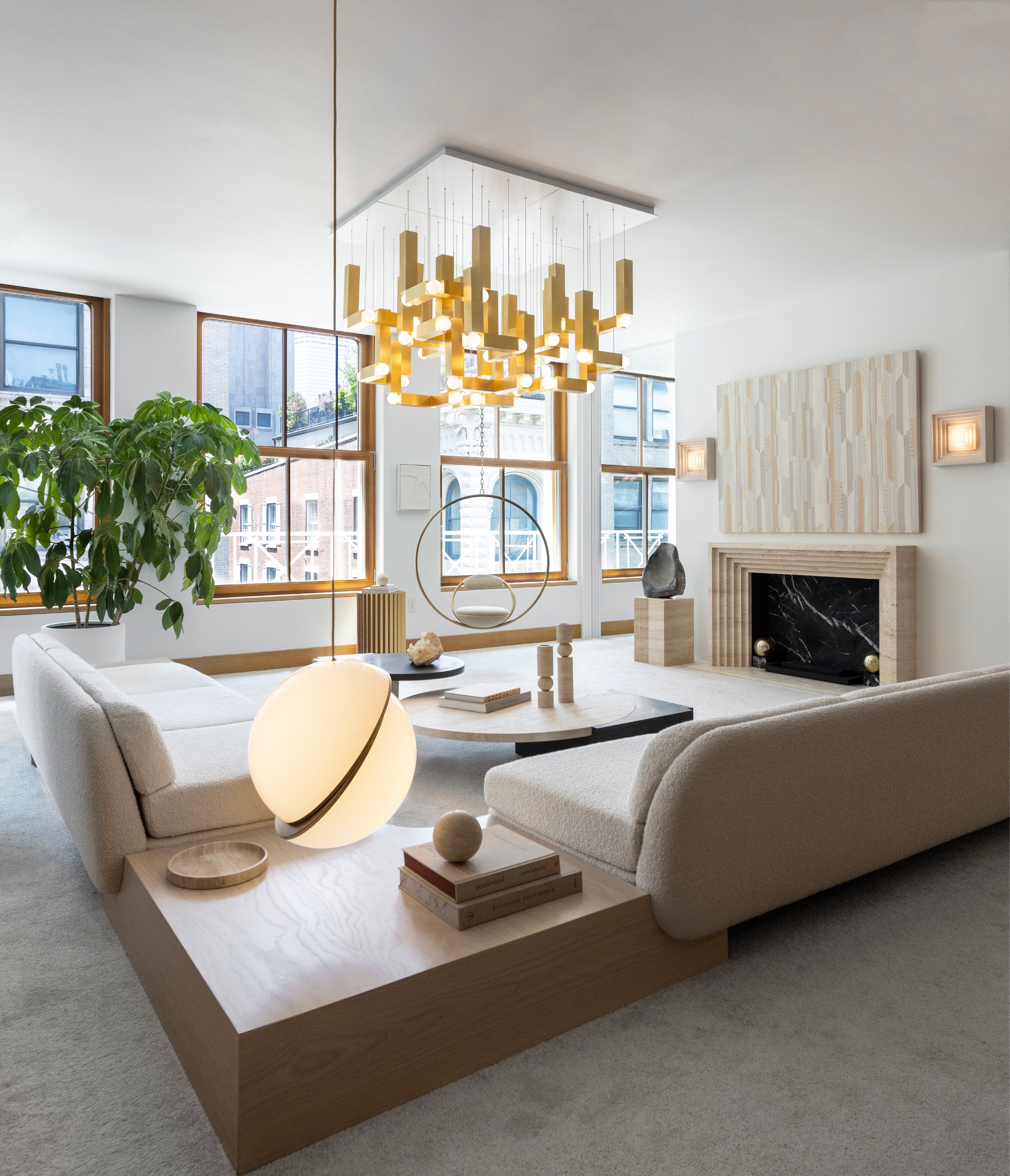 VESPER QUATTRO pendant lamp with an opal shade and silver finish.