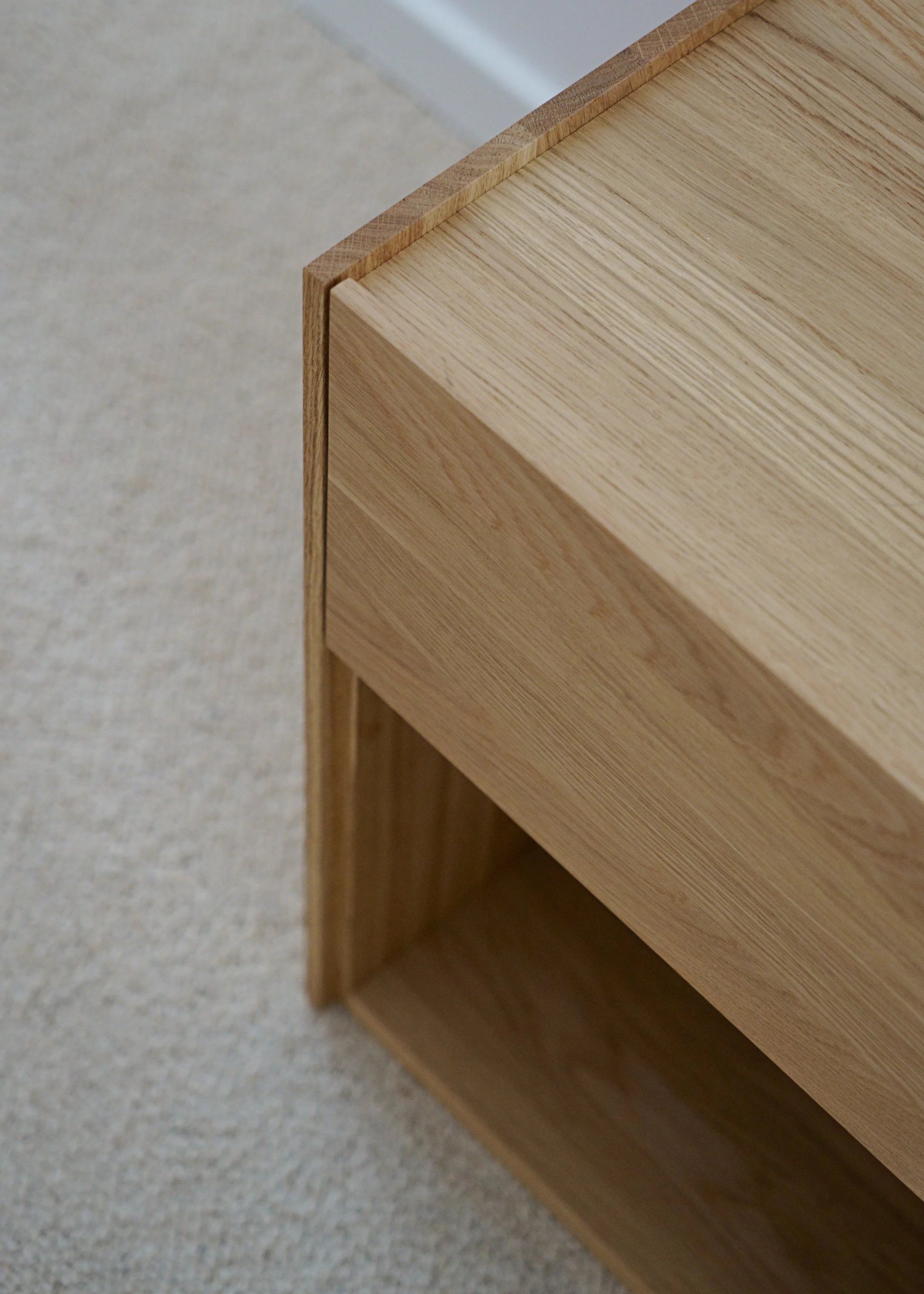 KARI Nightstand in Ebony Oak Wood