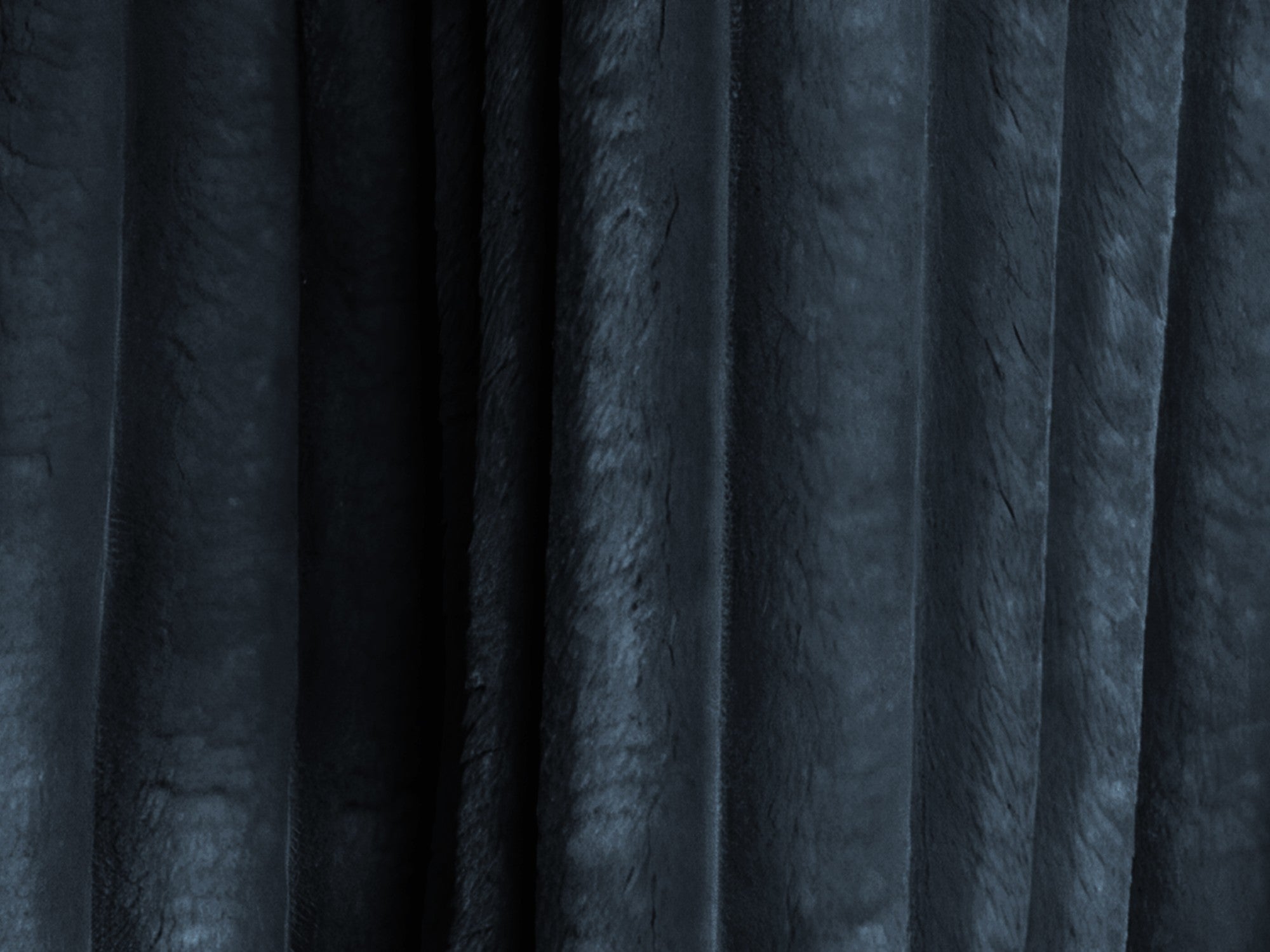 Linksseitige Schlafcouch KONA in königsblauem Cord