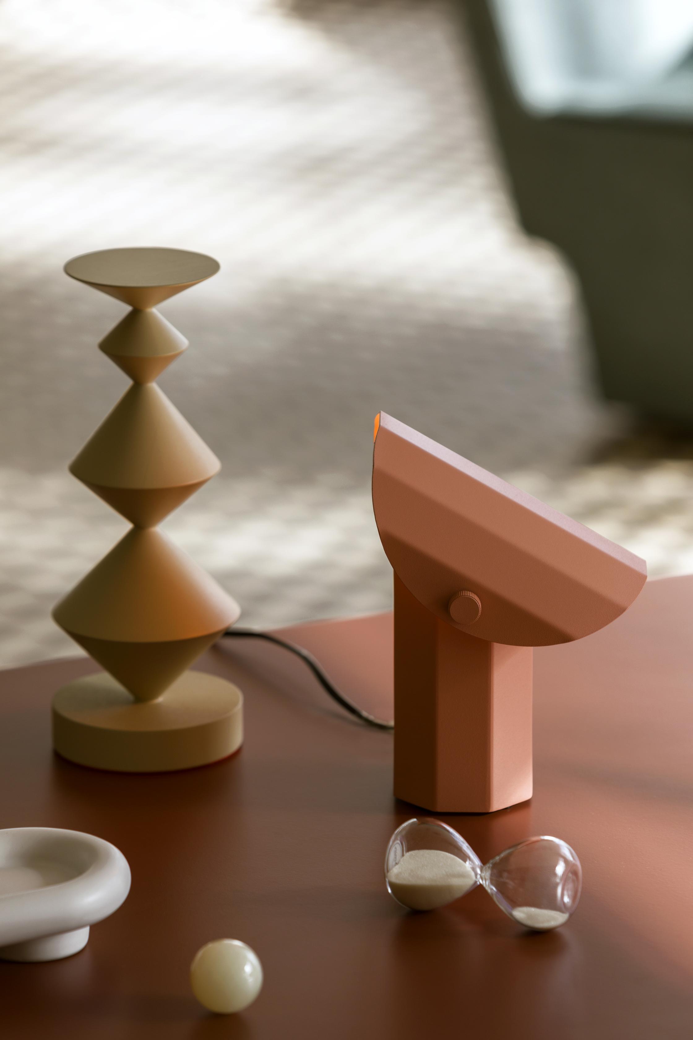 APOLIN Table Lamp Broken Pink