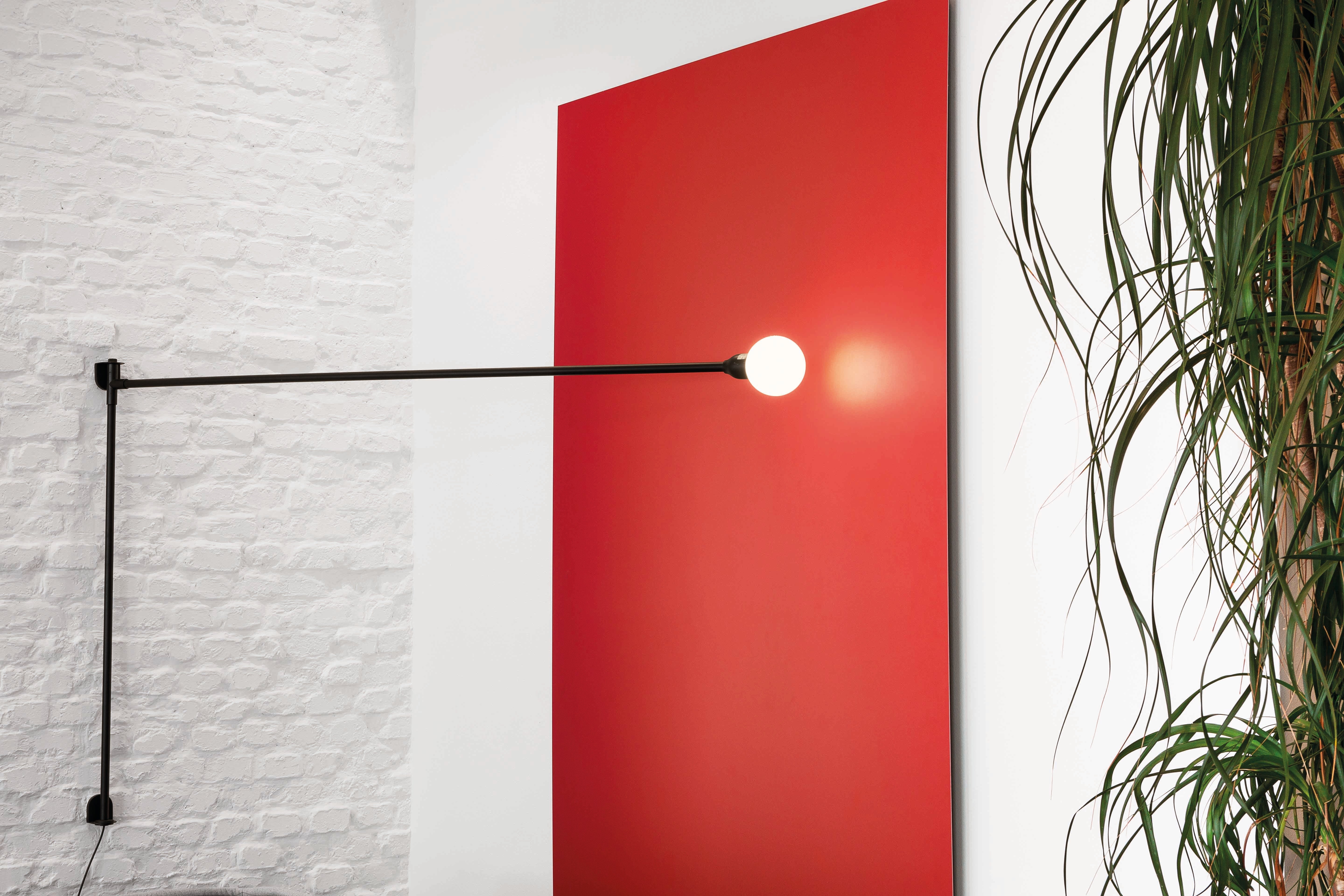 Wall lamp with arm POTENCE PIVOTANTE black