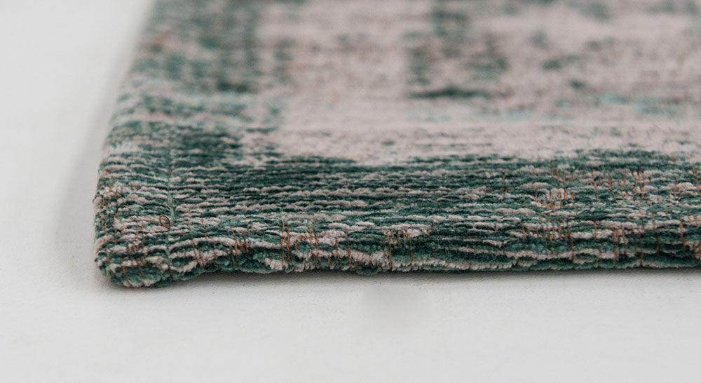 Green and beige oyster jade rug