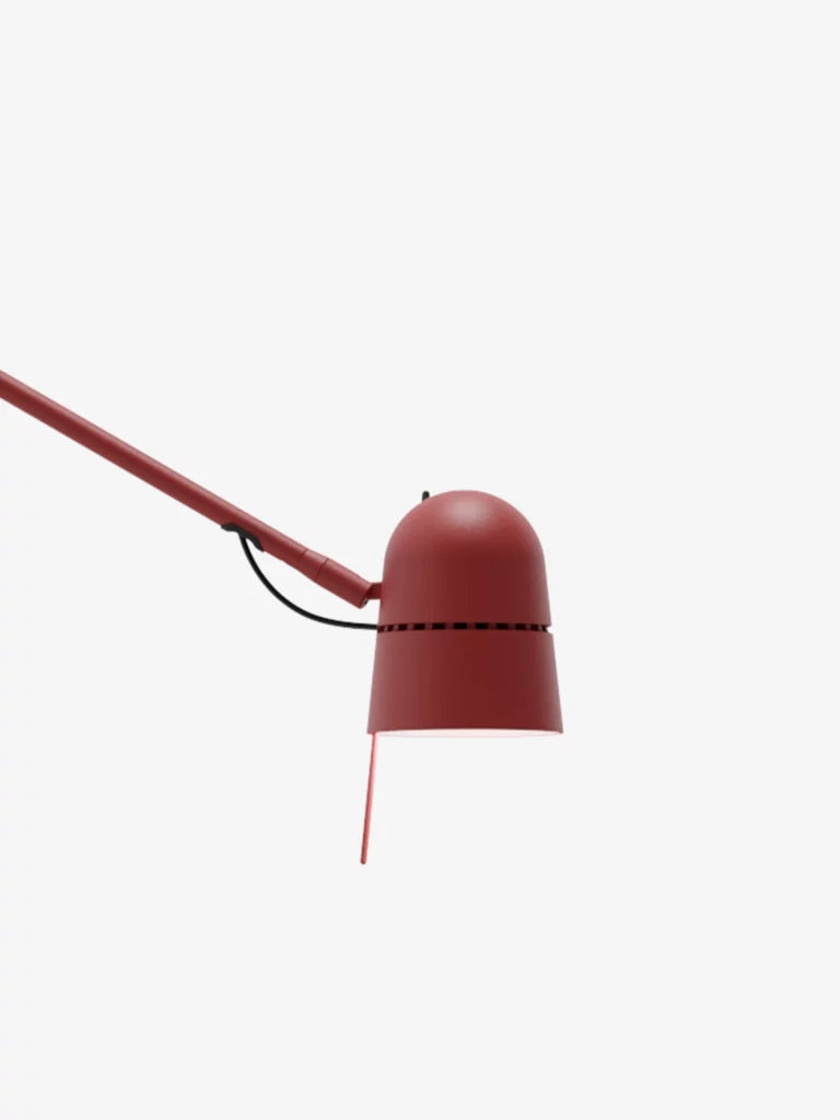 Wandleuchte mit Ausleger COUNTERBALANCE rot