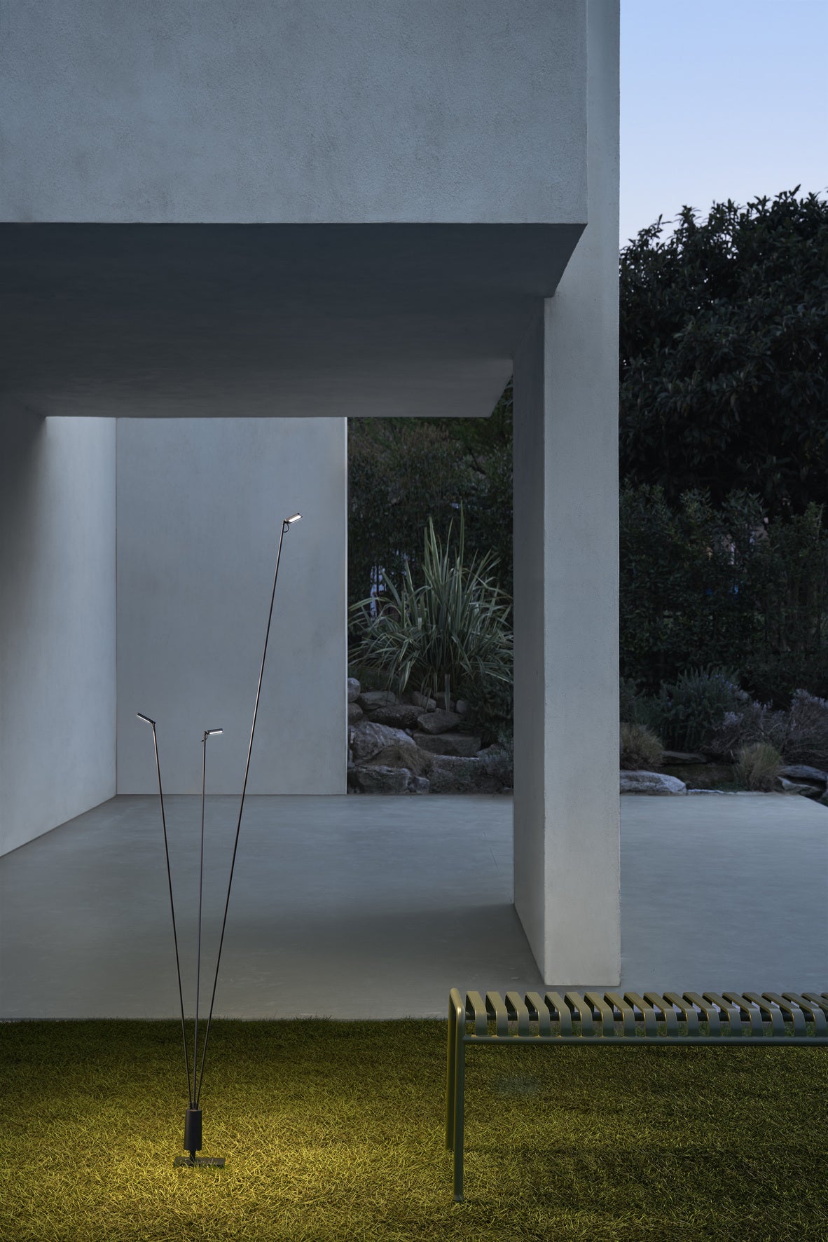 Single outer lamp Black Flia