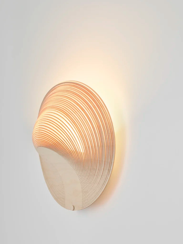Wandlampe Illaner Sperrholz