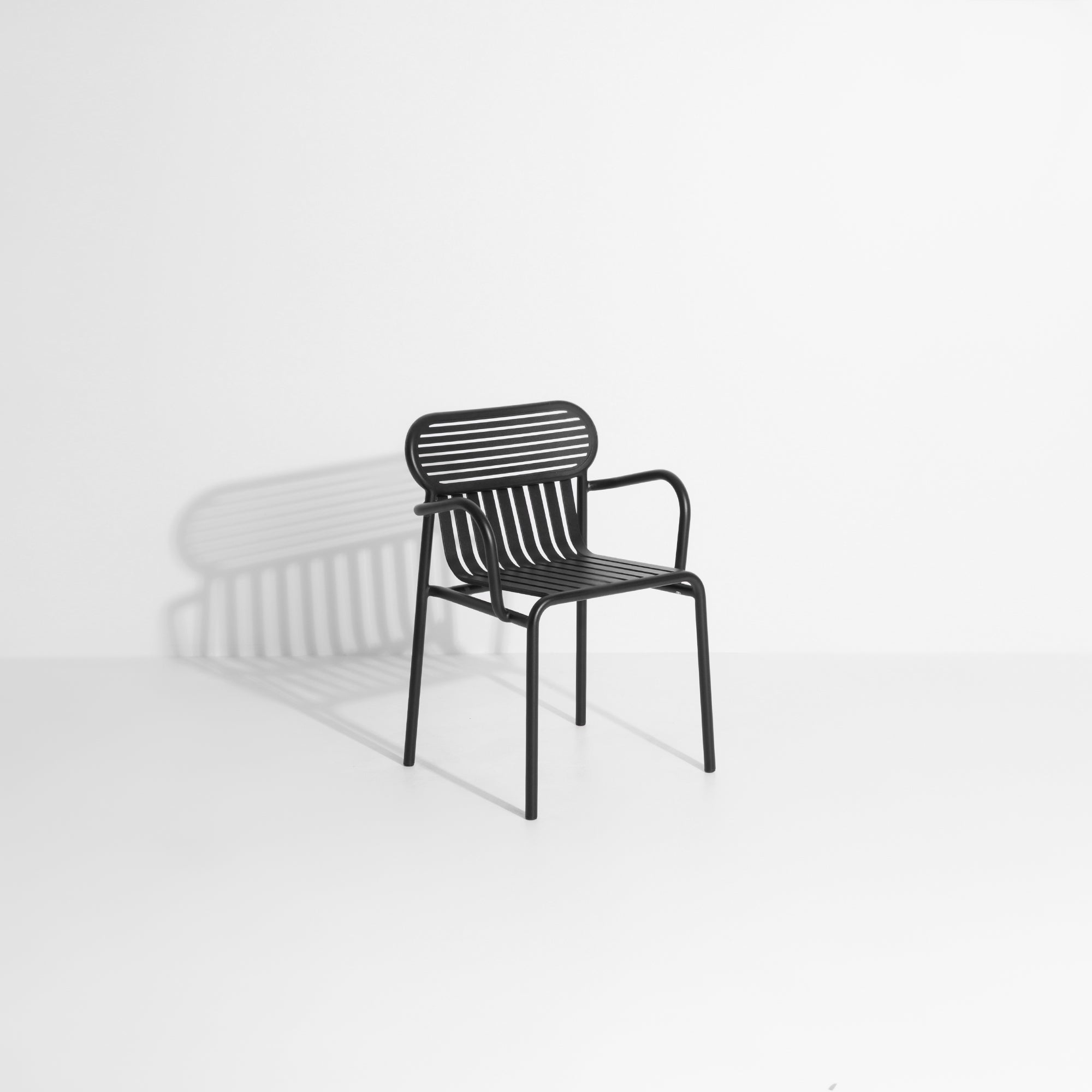 WEEK-END Black Garden Chair with Armrests