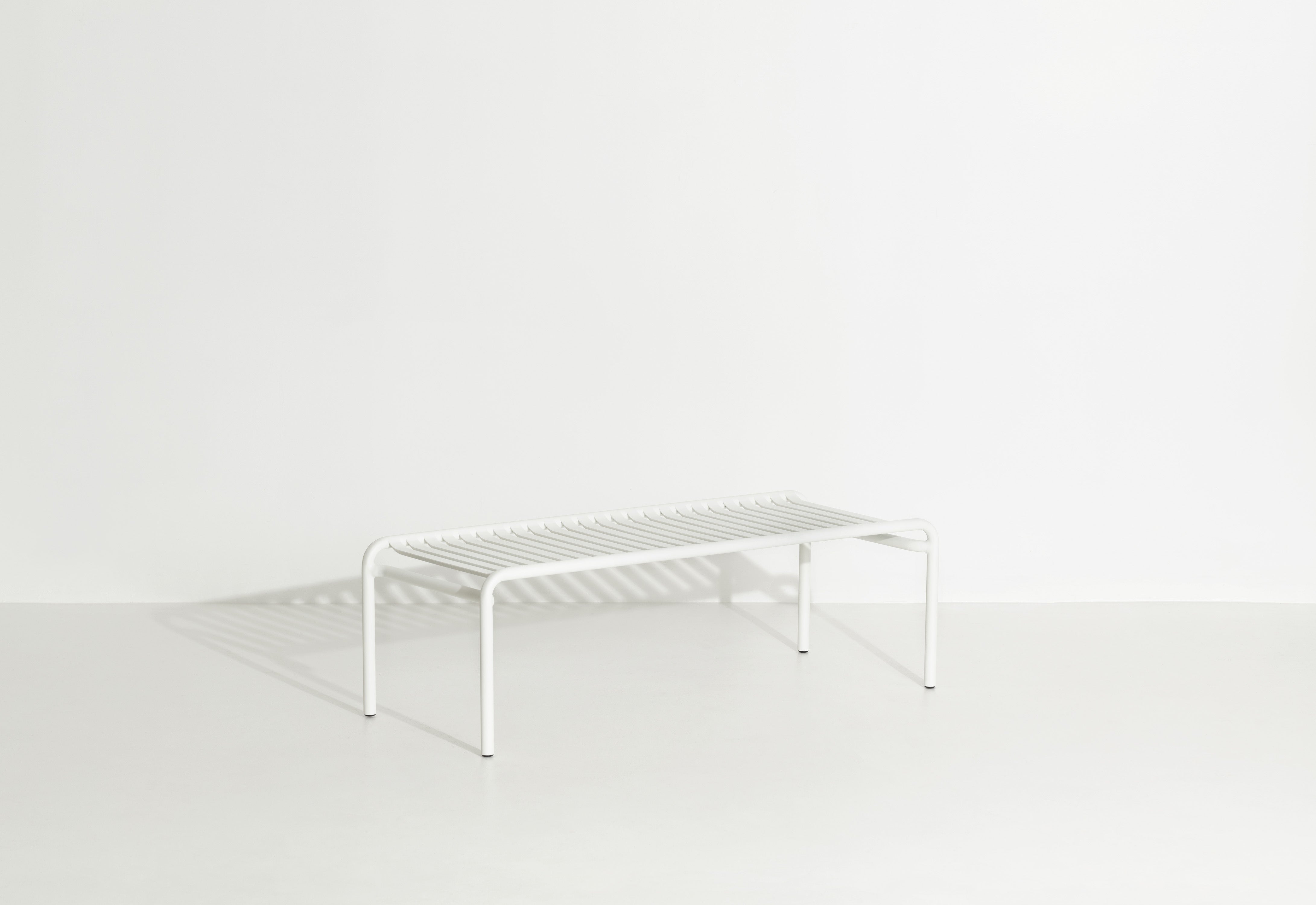 WEEK-END White Outdoor Coffee Table
