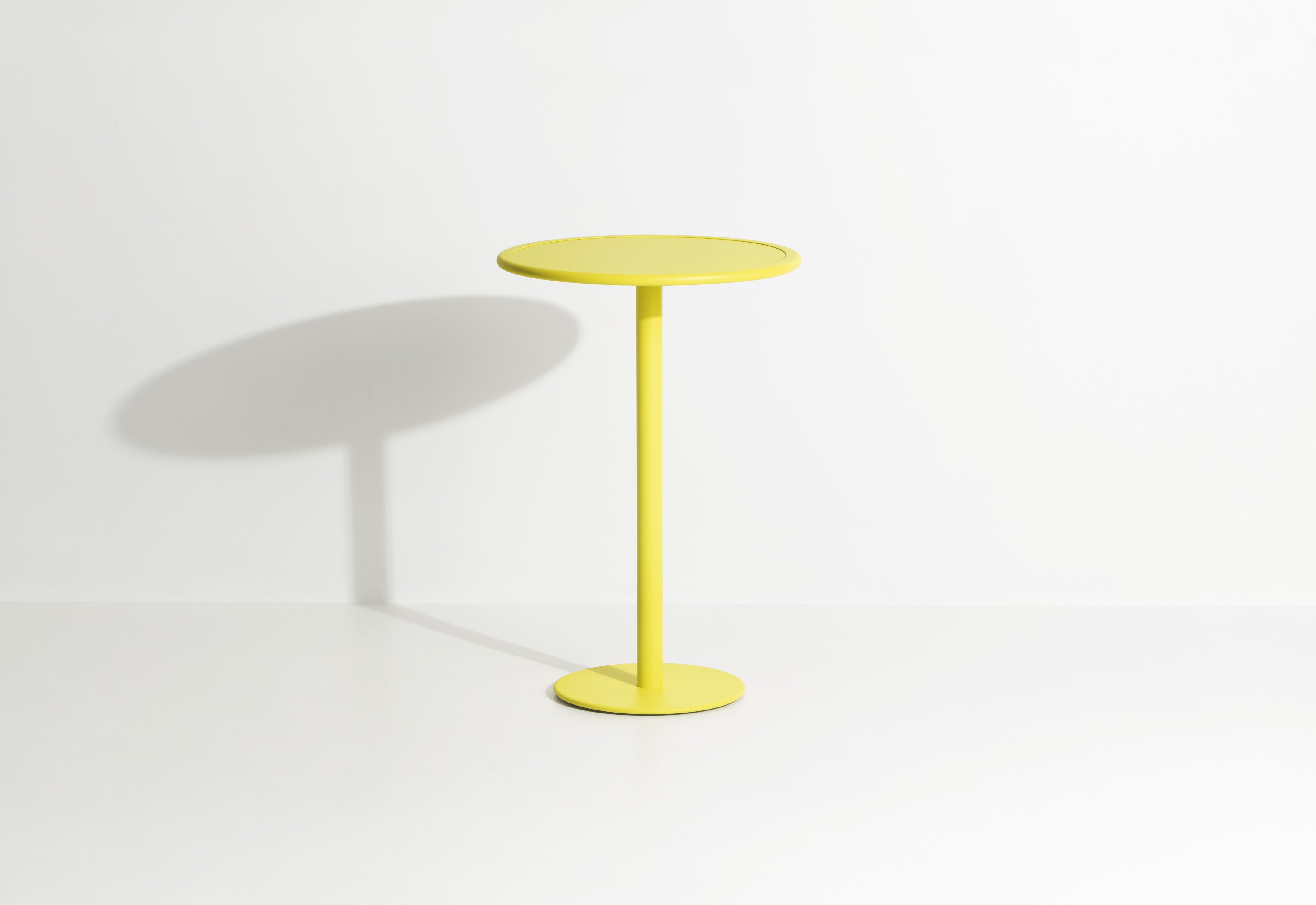 WEEK-END Round Garden Table in Bright Yellow