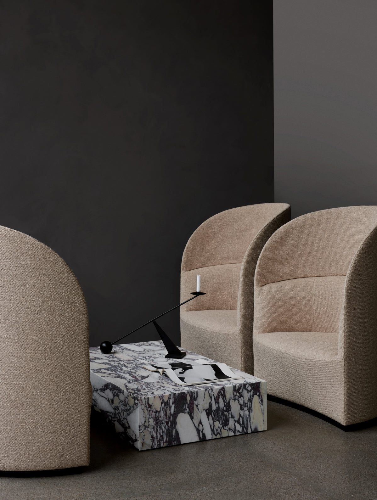 Świecznik INTERCONNECT brązowany mosiądz