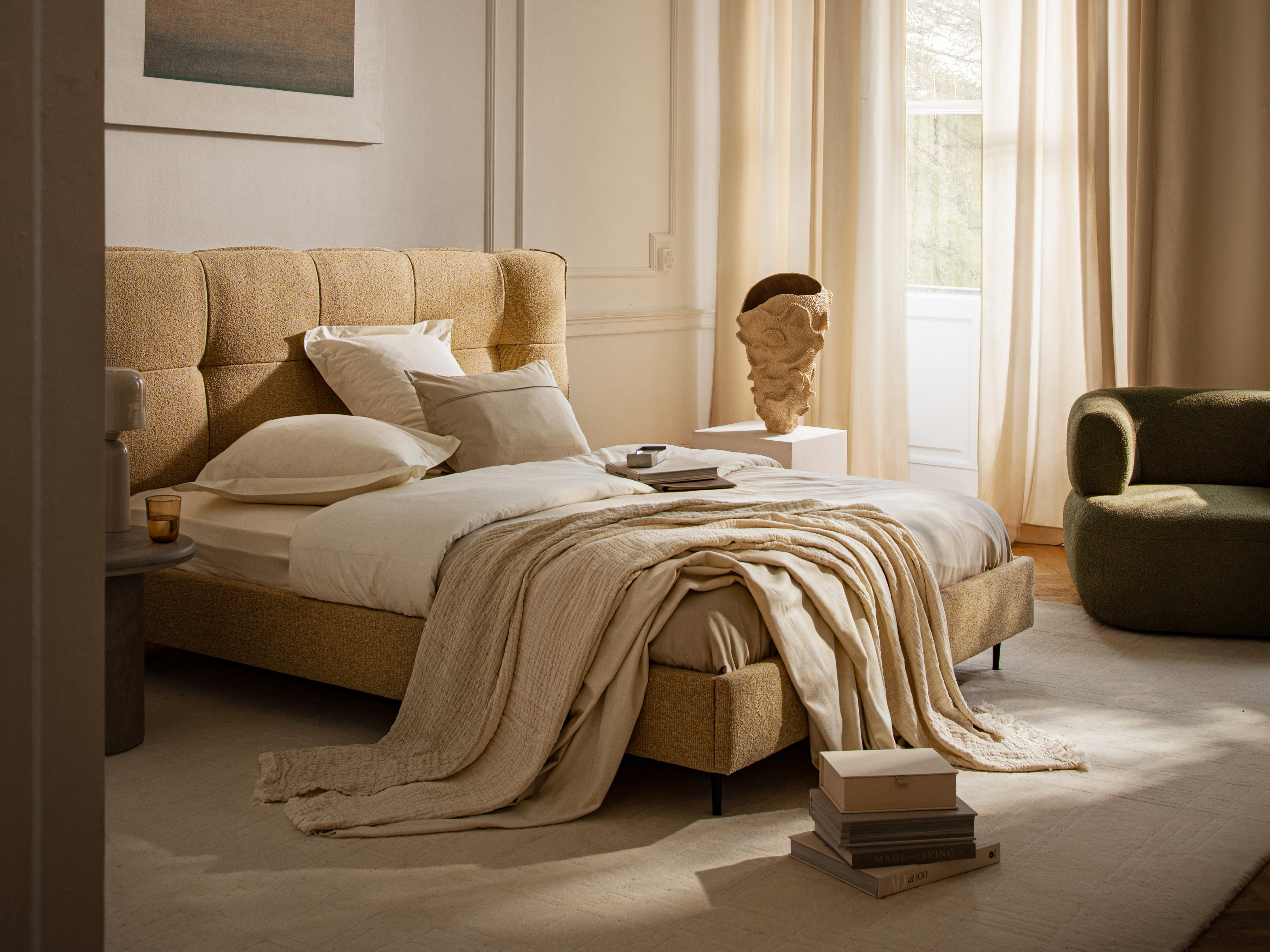 ERIC bed in light beige mélange