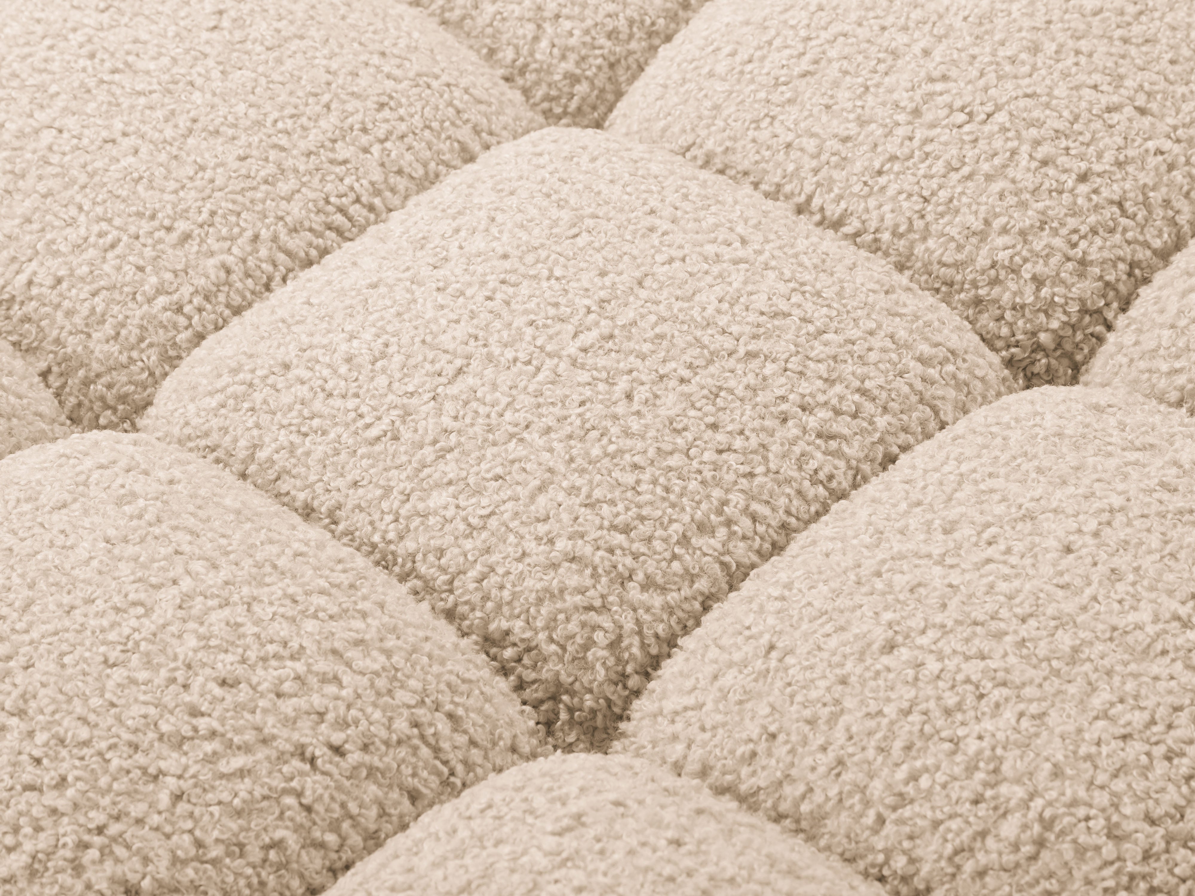 Right-facing BELLIS chaise longue in sandy boucle