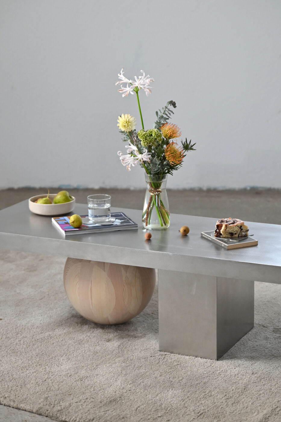 MOORT Coffee Table in Steel and Wood