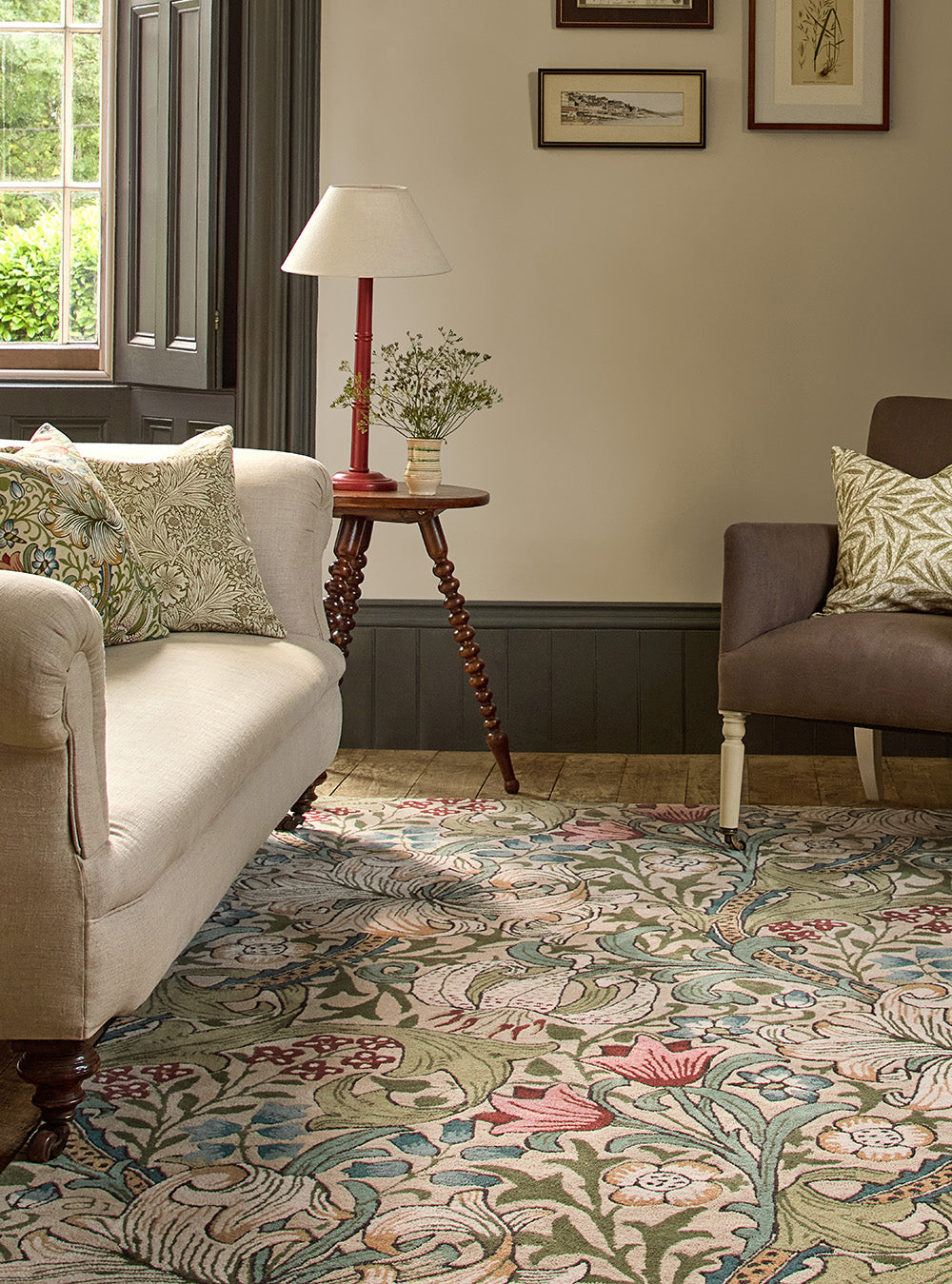 Teppich GOLDEN LILY grün mit beige