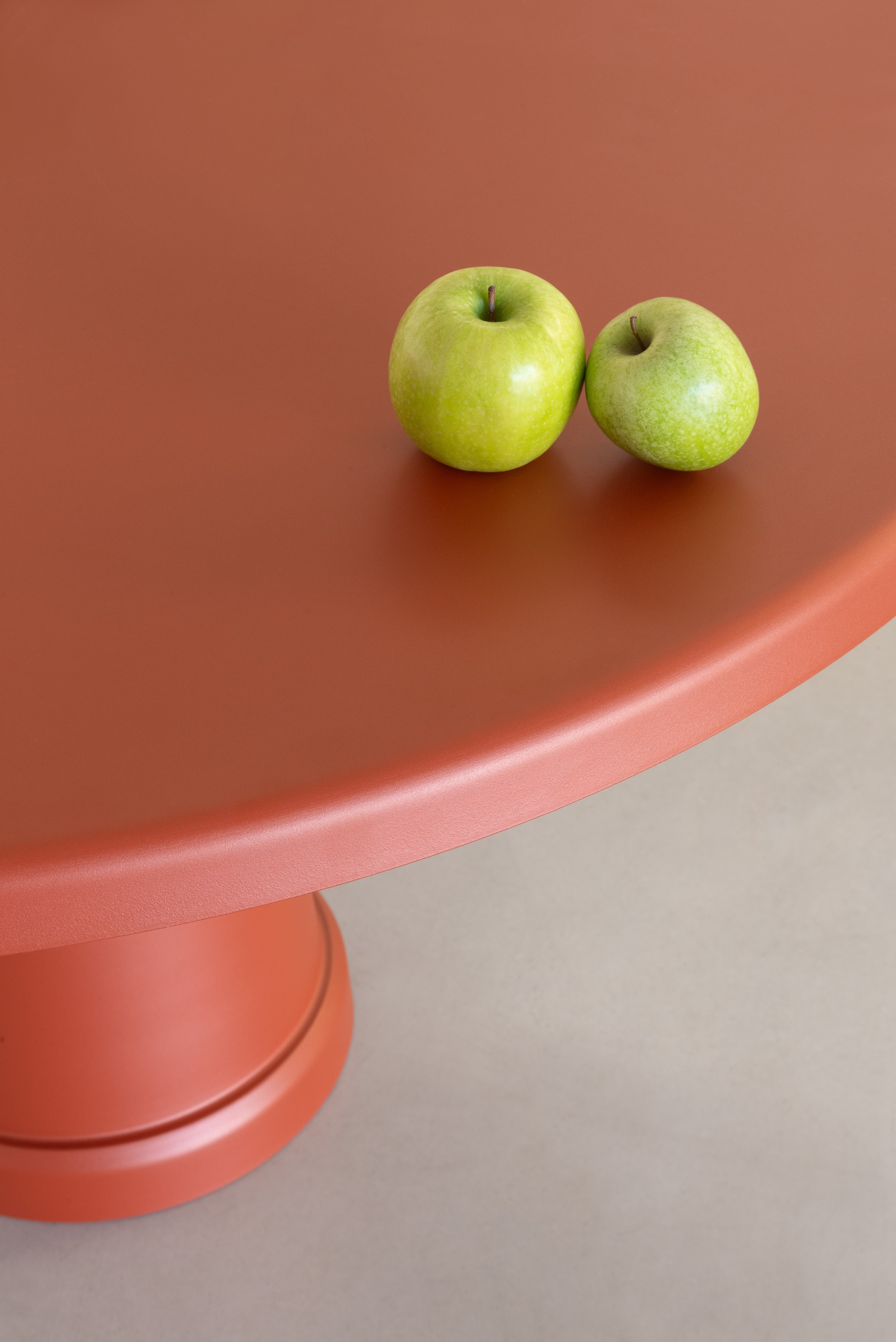 ALL-ROUND round brown table
