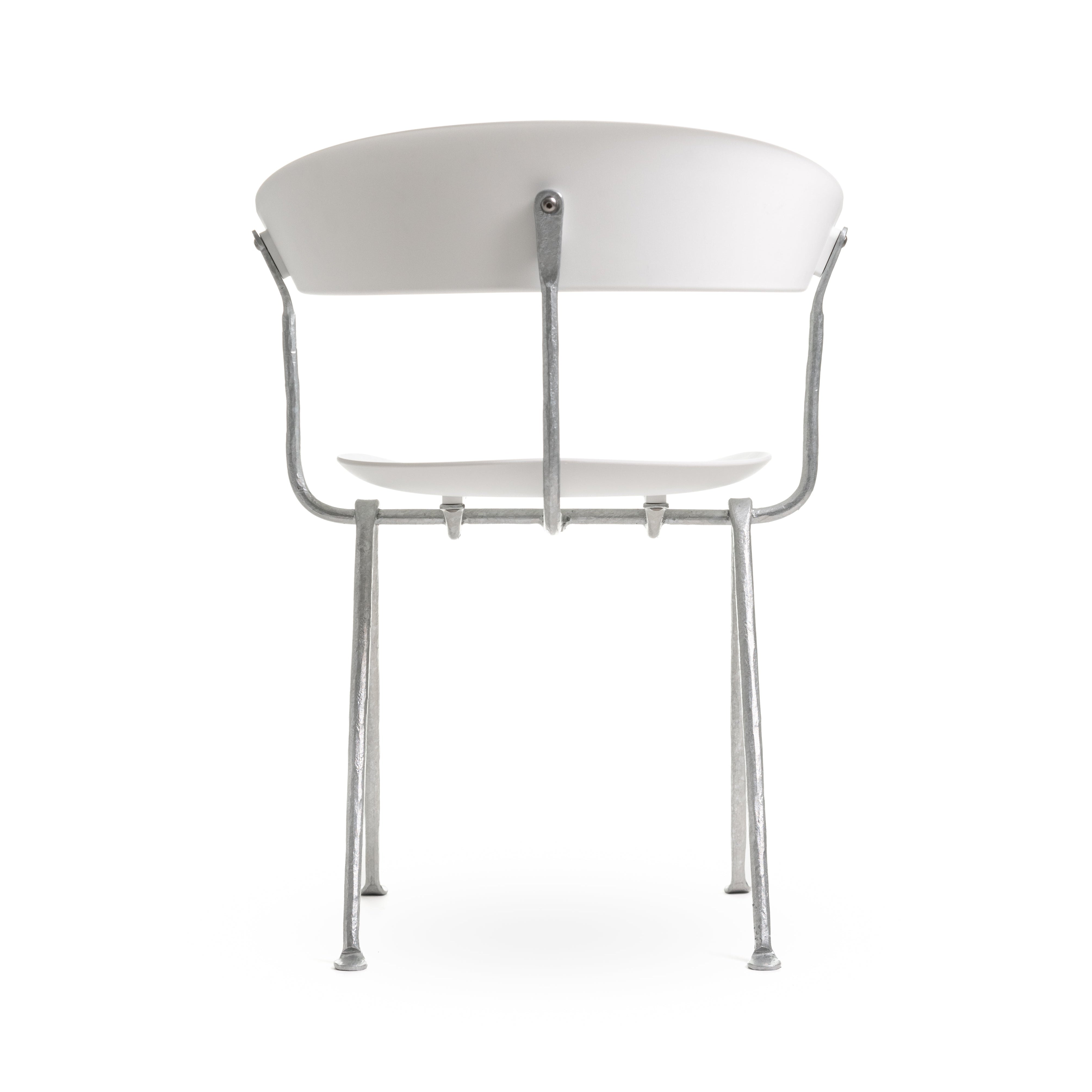 OFFICINA chair with a metal base and white seat