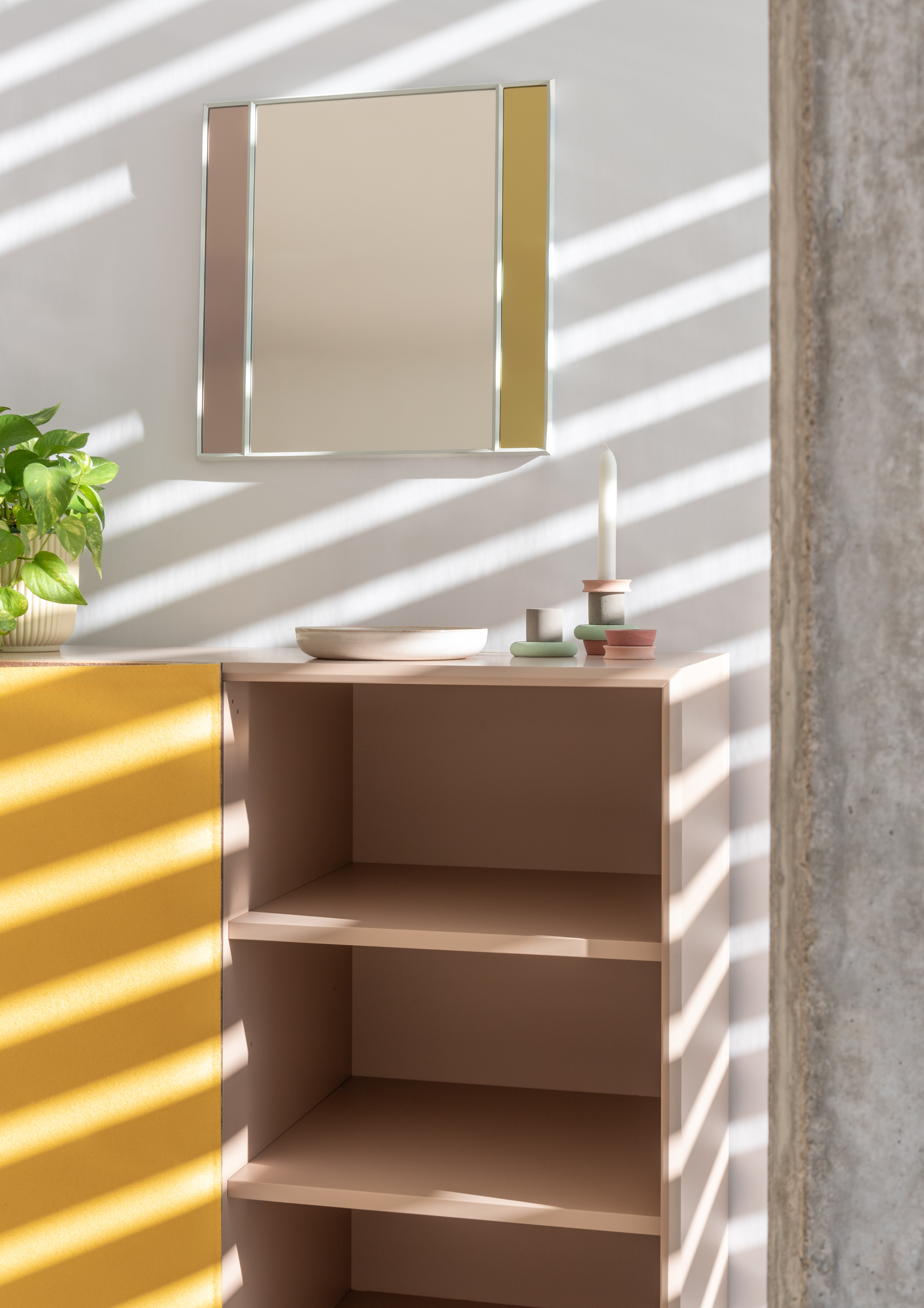 TACITO cabinet beige felt
