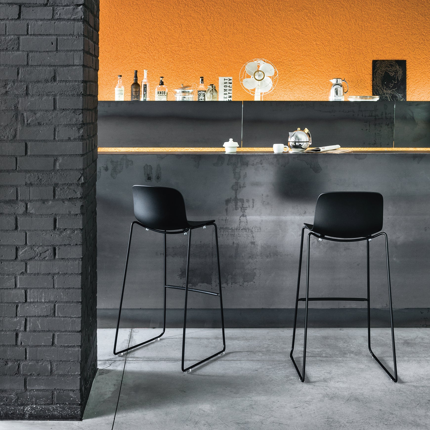 TROY black stool