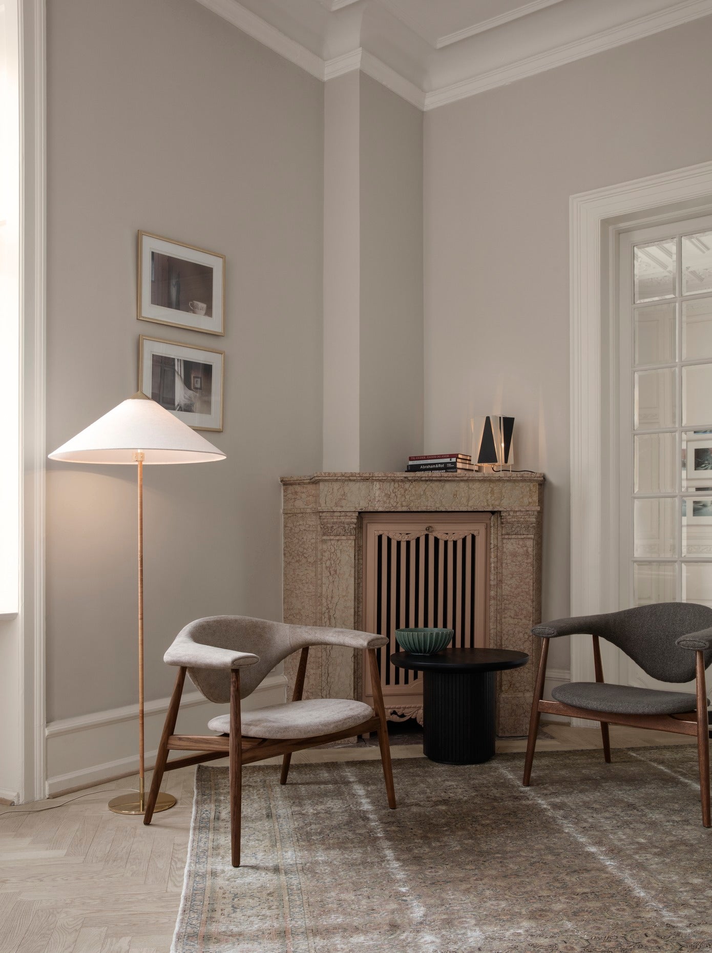 MOON side table black oak veneer and marble