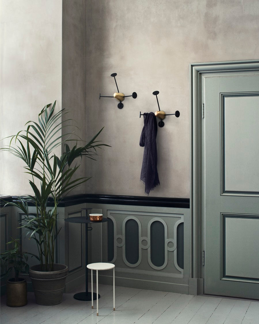 MATÉGOT coat rack ochre with burgundy