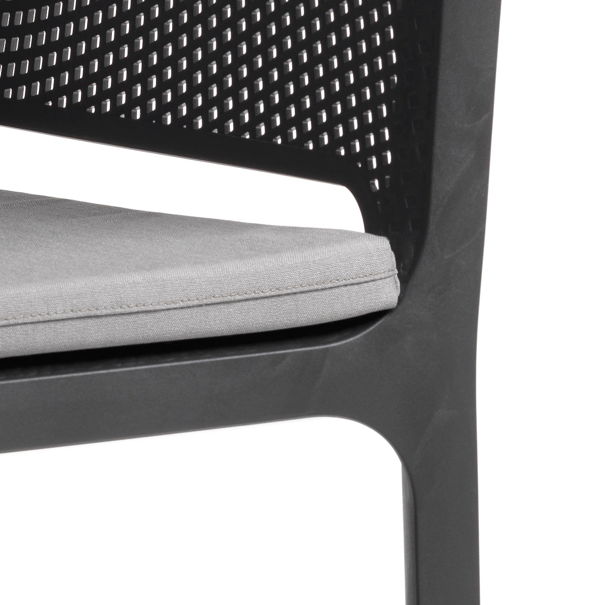 NET taupe outdoor chair