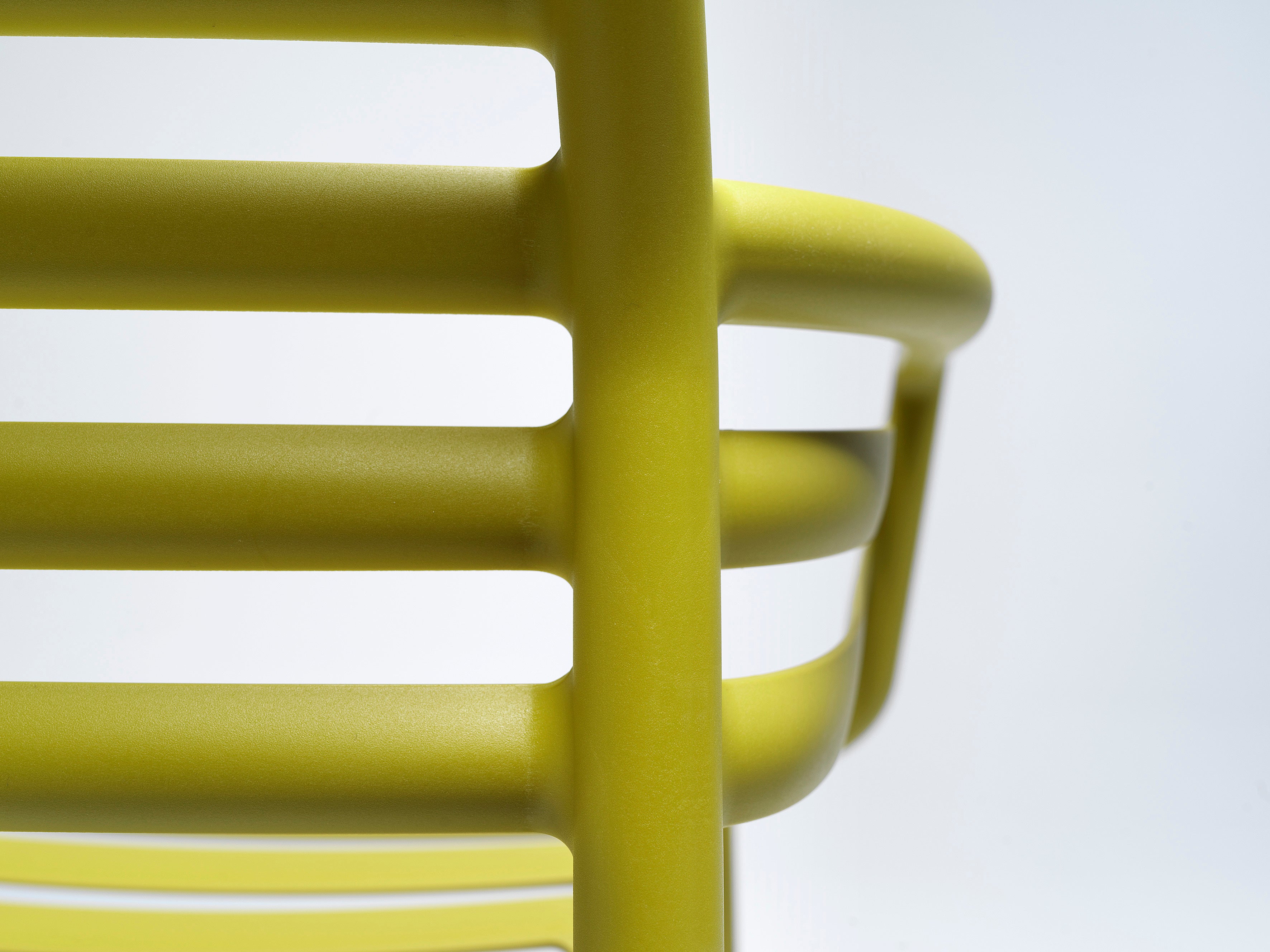 Outdoor chair with armrests DOGA agave