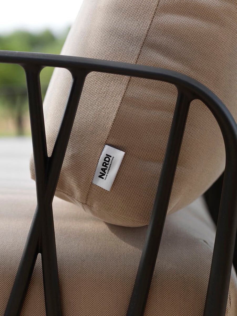 Outdoor Armchair KOMODO – TECH PANAMA beige with green agave base