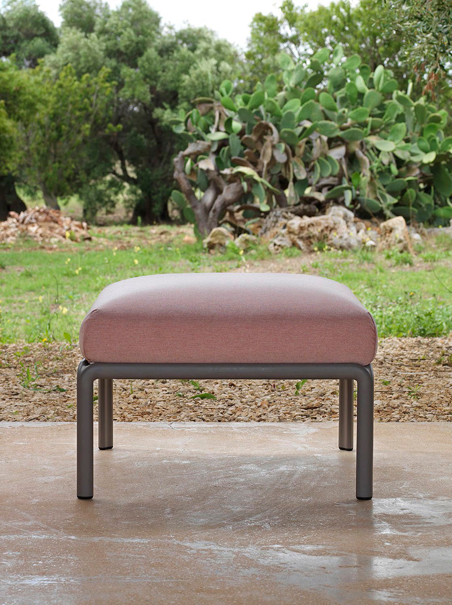 Outdoor Pouf KOMODO beige Sunbrella® with green agave base