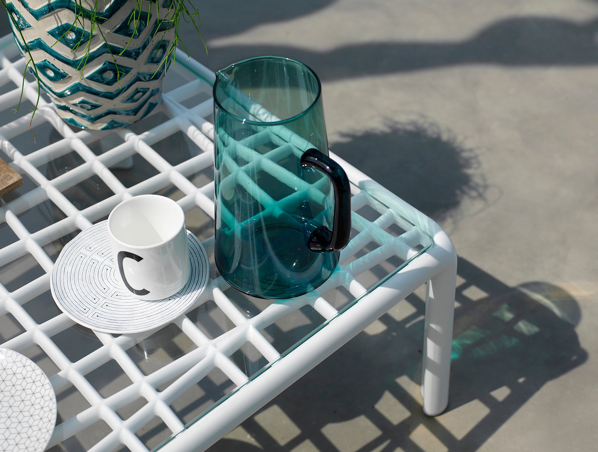 Square Outdoor Coffee Table KOMODO White