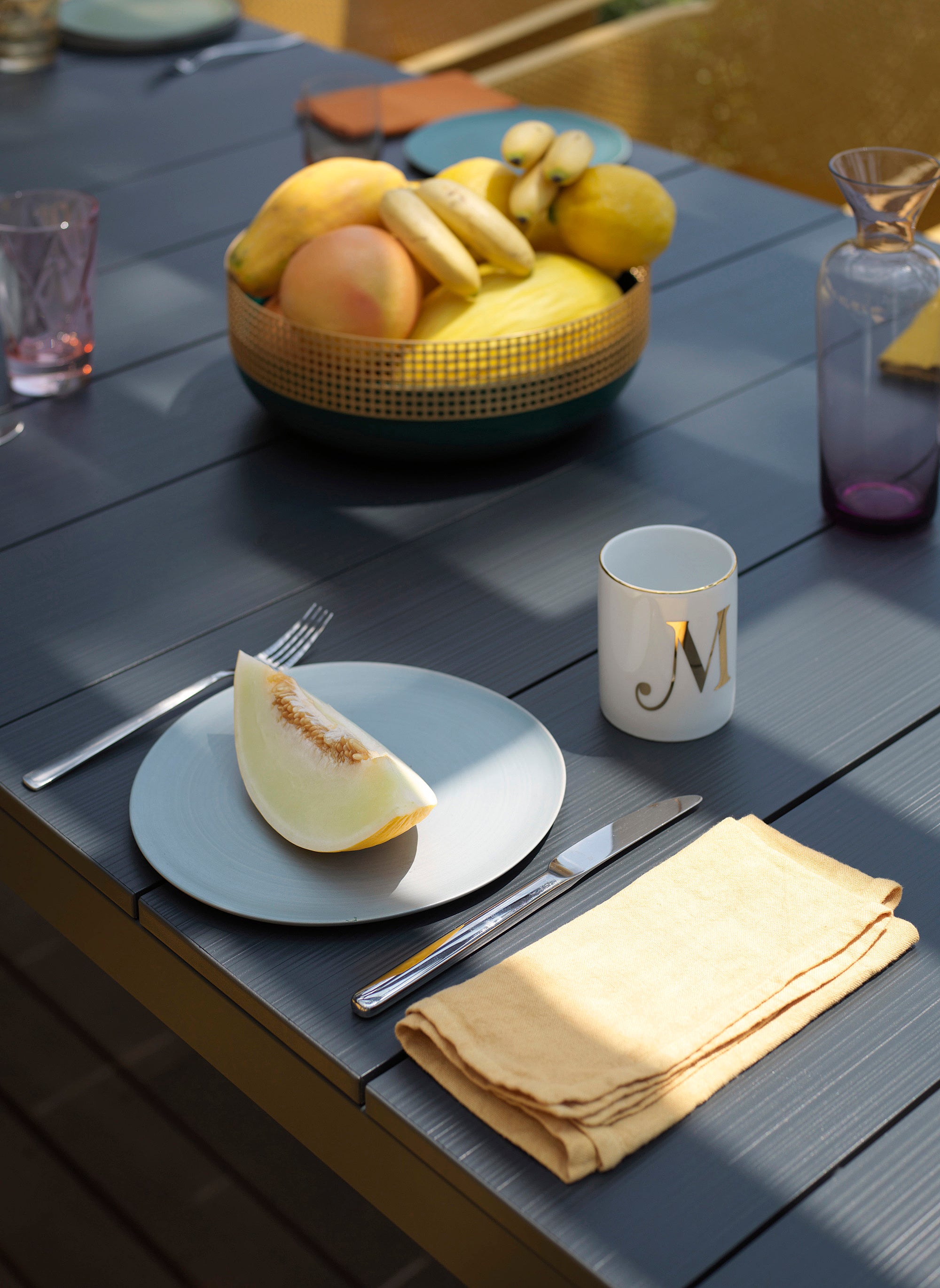 RIO taupe extendable outdoor table