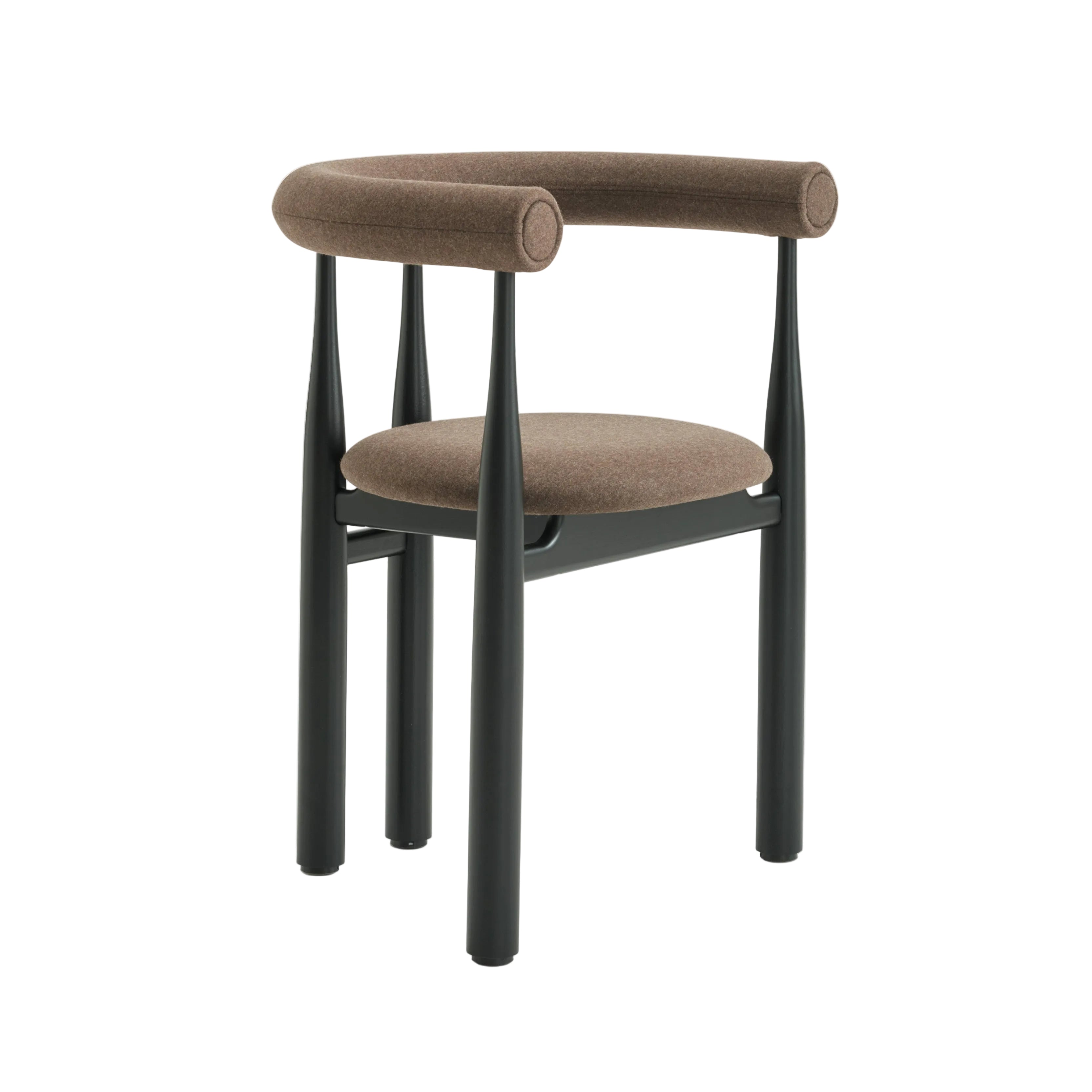 Vollständig gepolsterter BUKOWSKI Stuhl mit schwarzem Buchenfuß