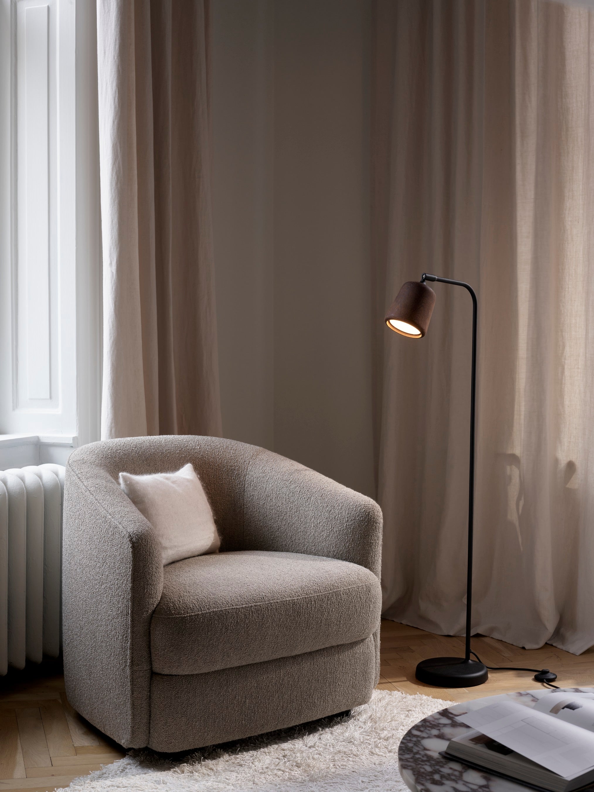 Floor lamp material smoked oak