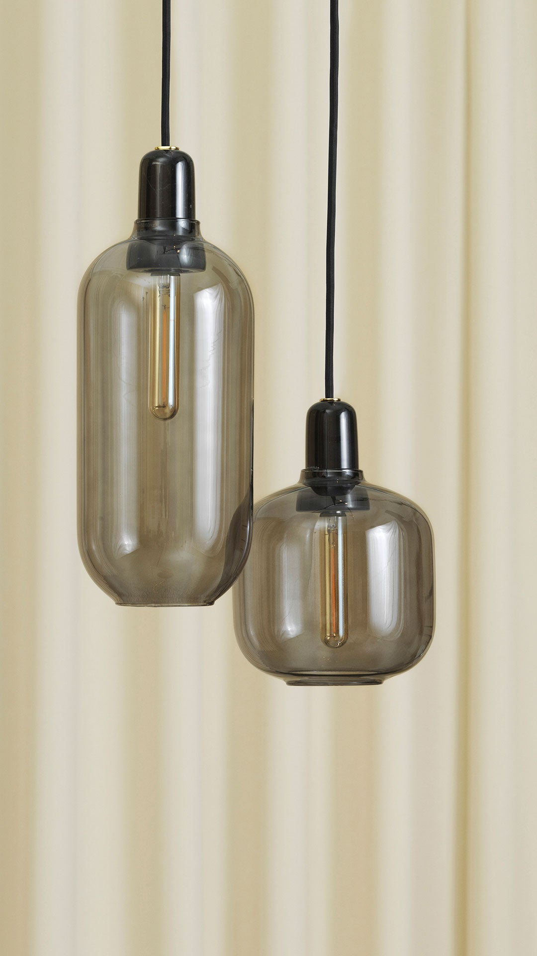 AMP pendant lamp with smoked glass and black marble