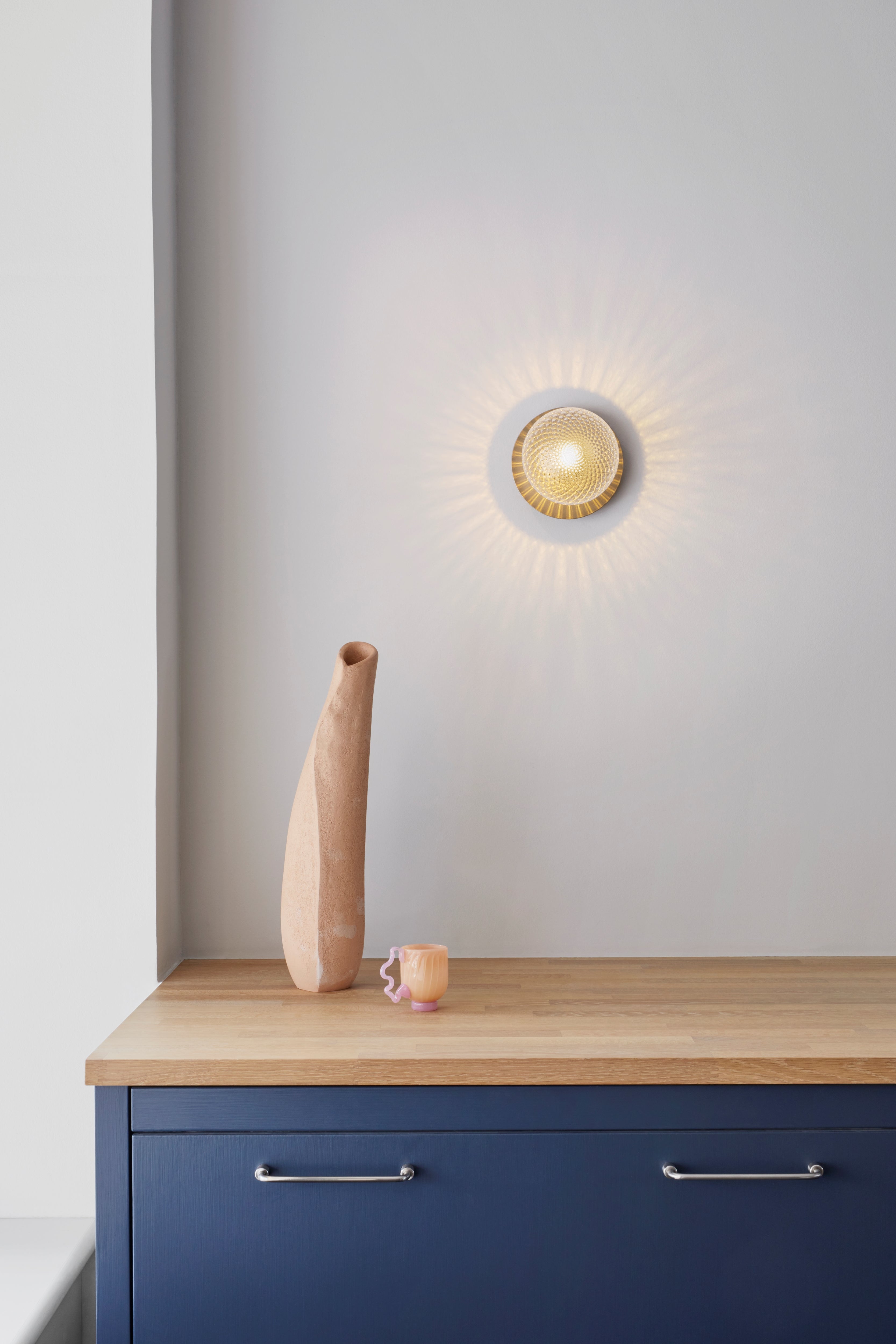 LIILA recessed wall lamp in gold with transparent glass