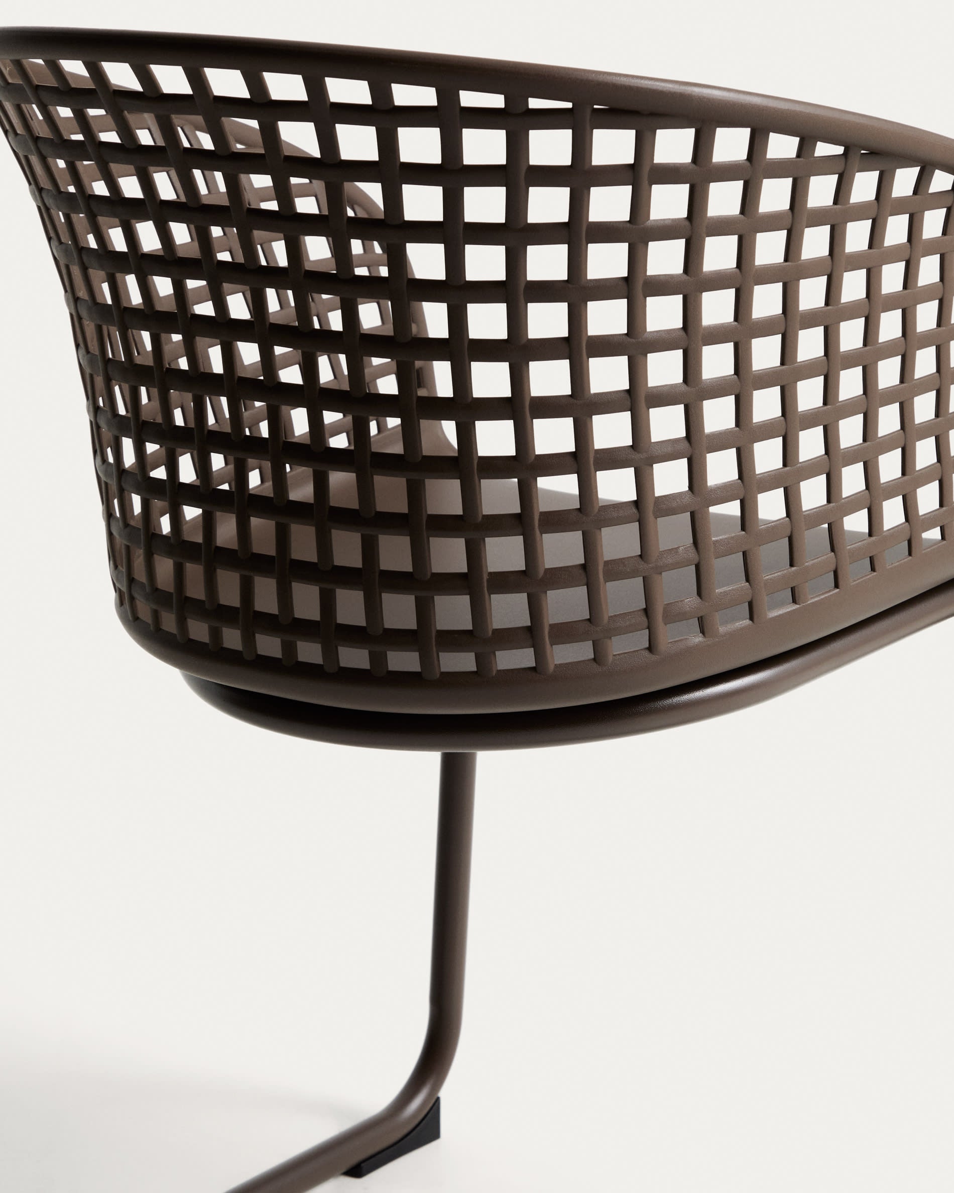 TENARO Garden Chair Brown