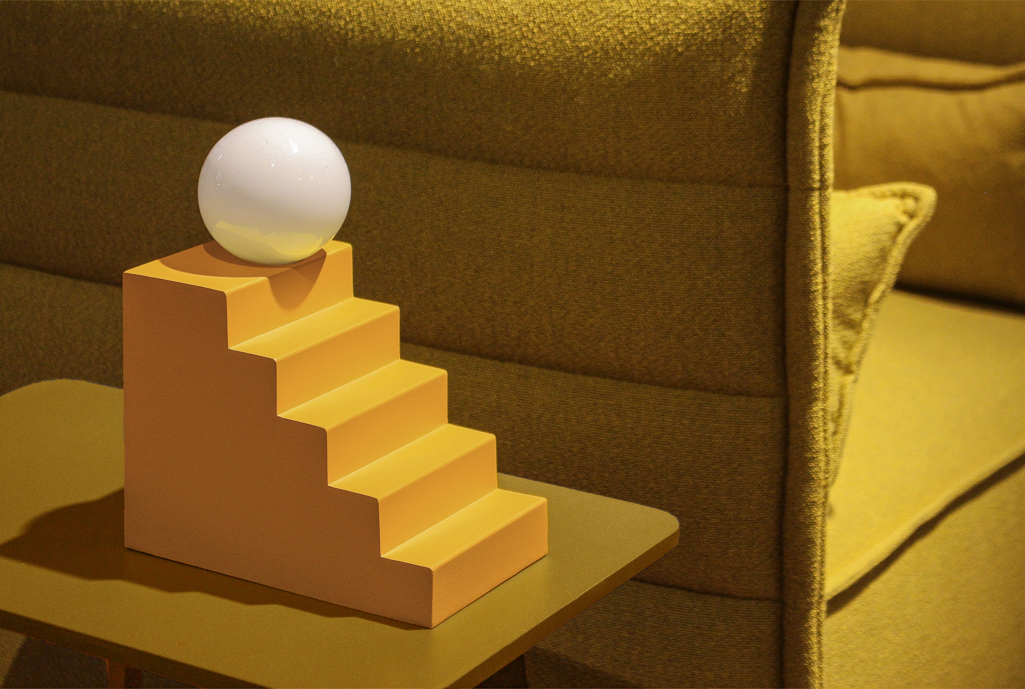 STAIR table lamp yellow
